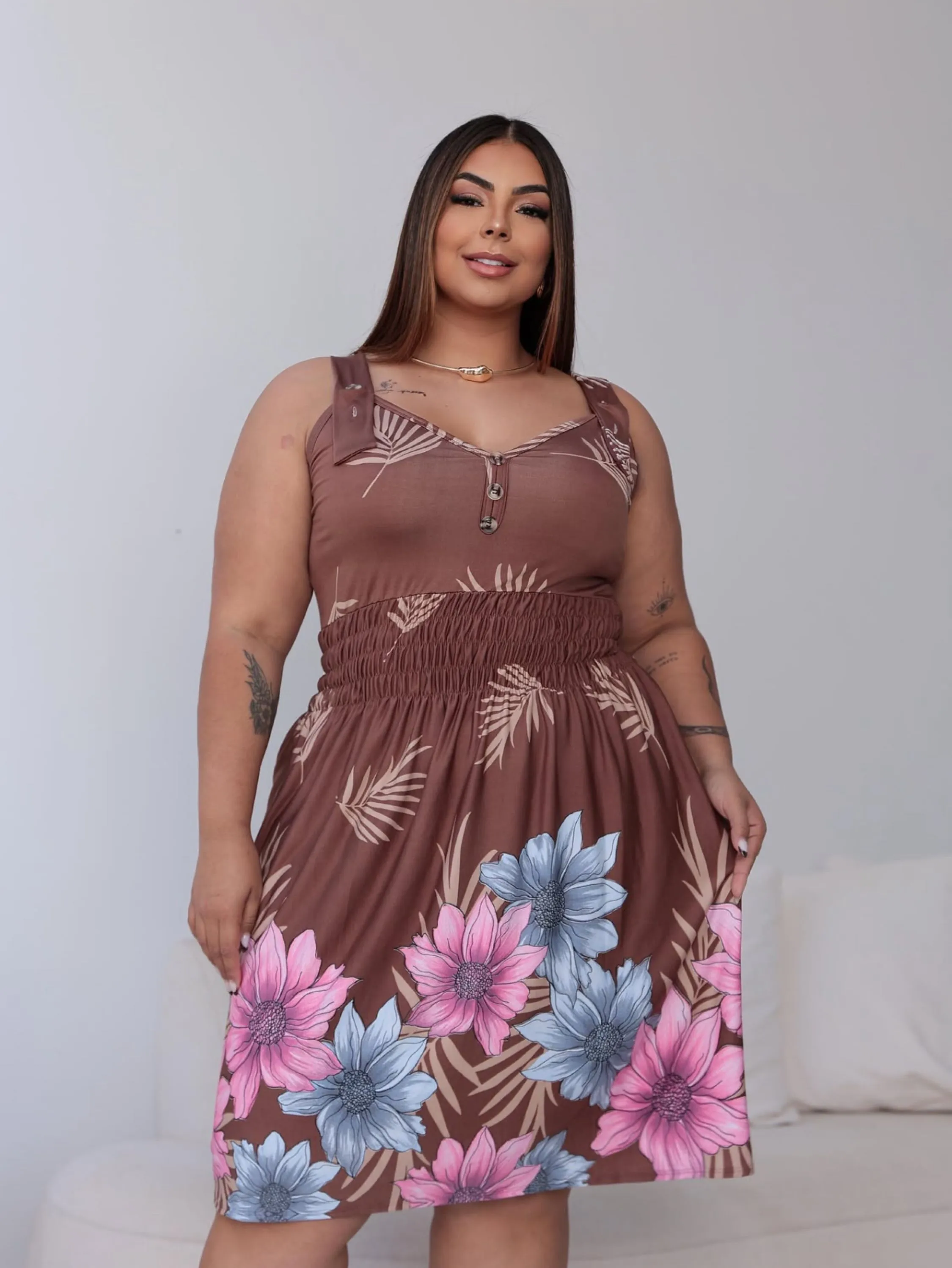 Vestido alcinha romantic Plus Size