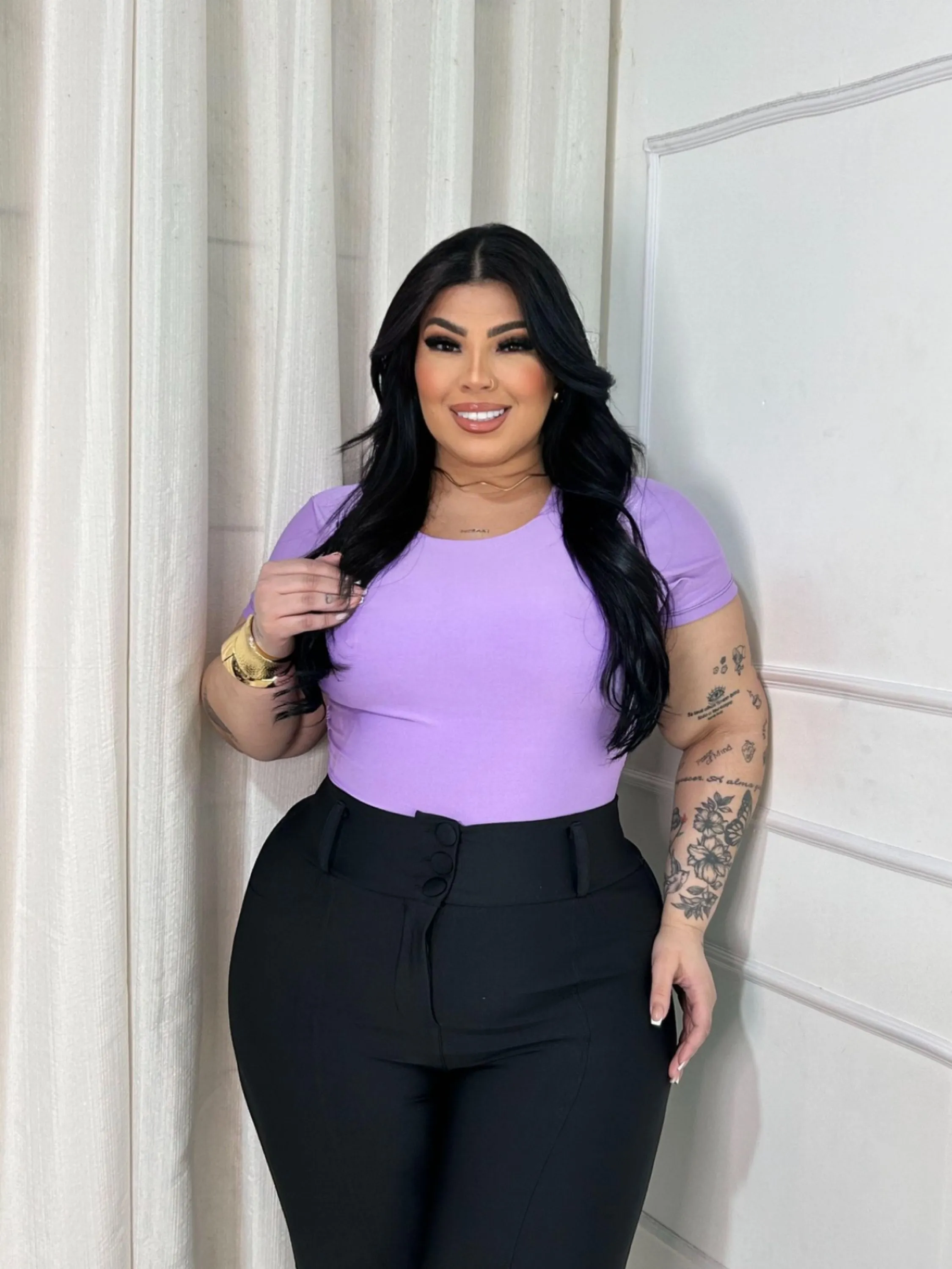 Body manguinha costas nua Plus Size