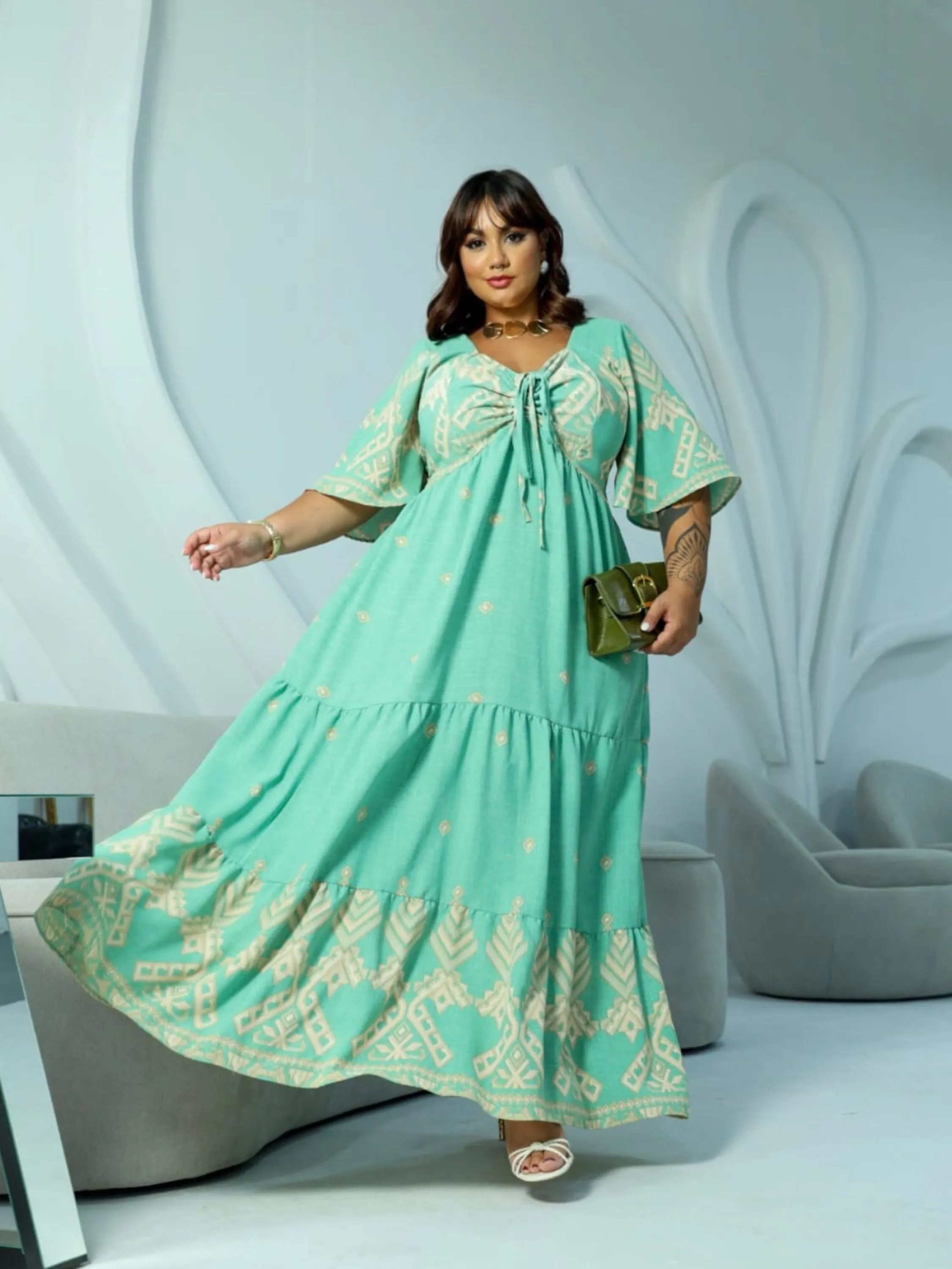 Vestido longo manguinha Adele Plus Size