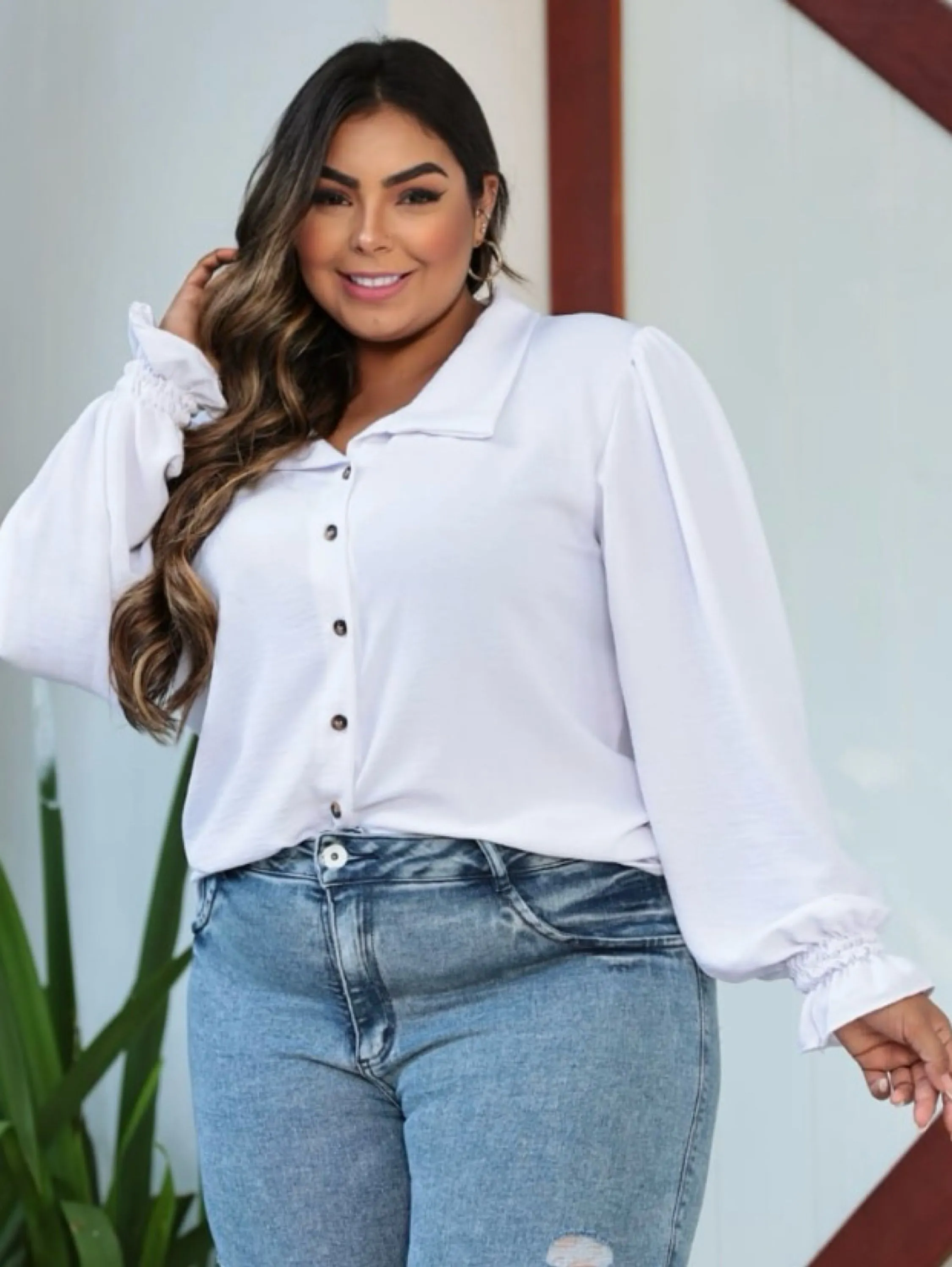 Camisa manga longa botão Plus Size