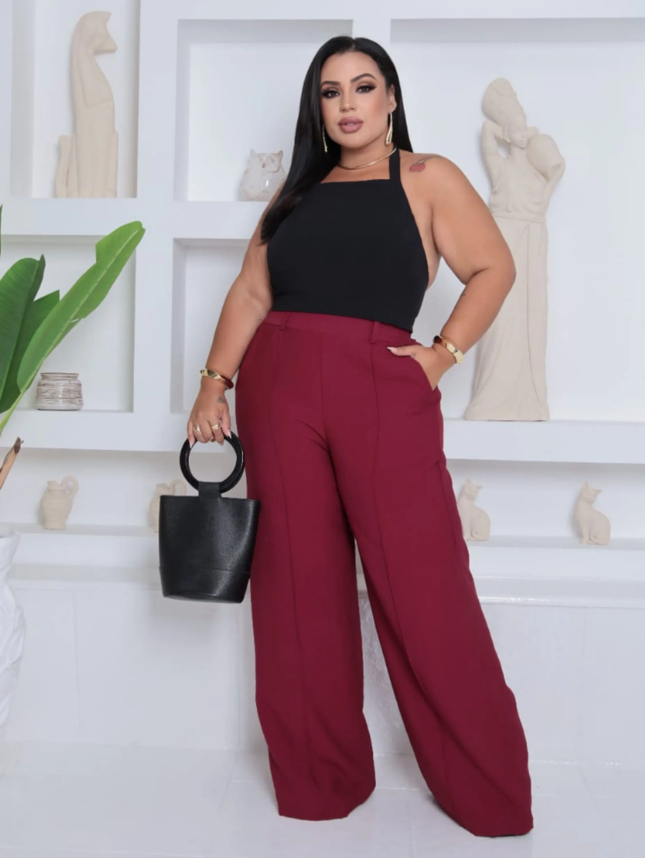 Calça pantalona Thalia Plus Size