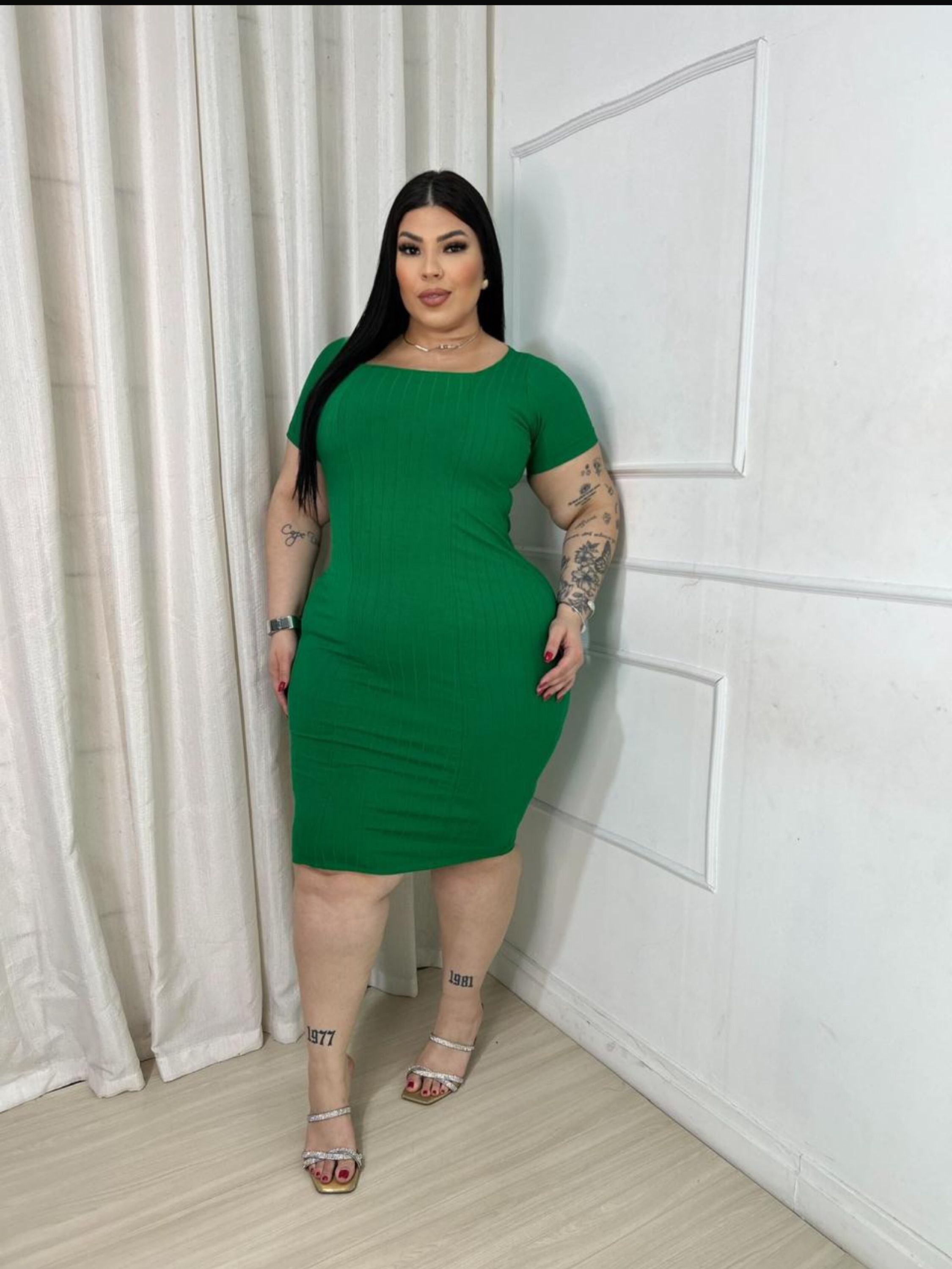 Vestido manguinha Elisa Plus Size