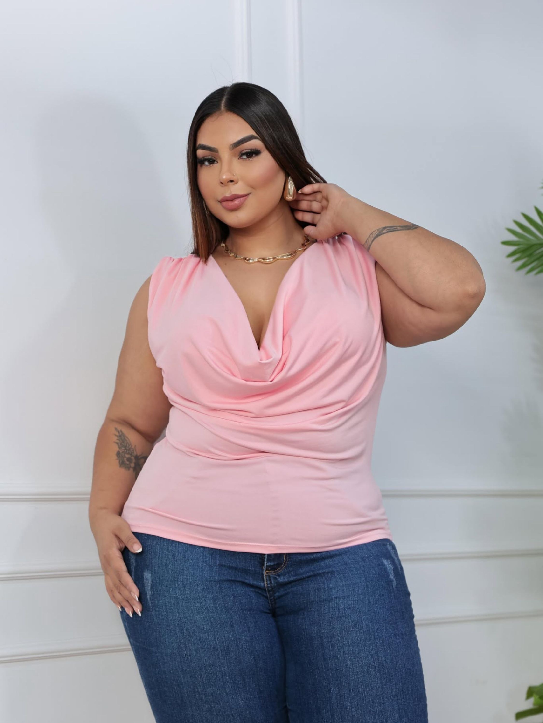 Blusa decote Manu Plus Size