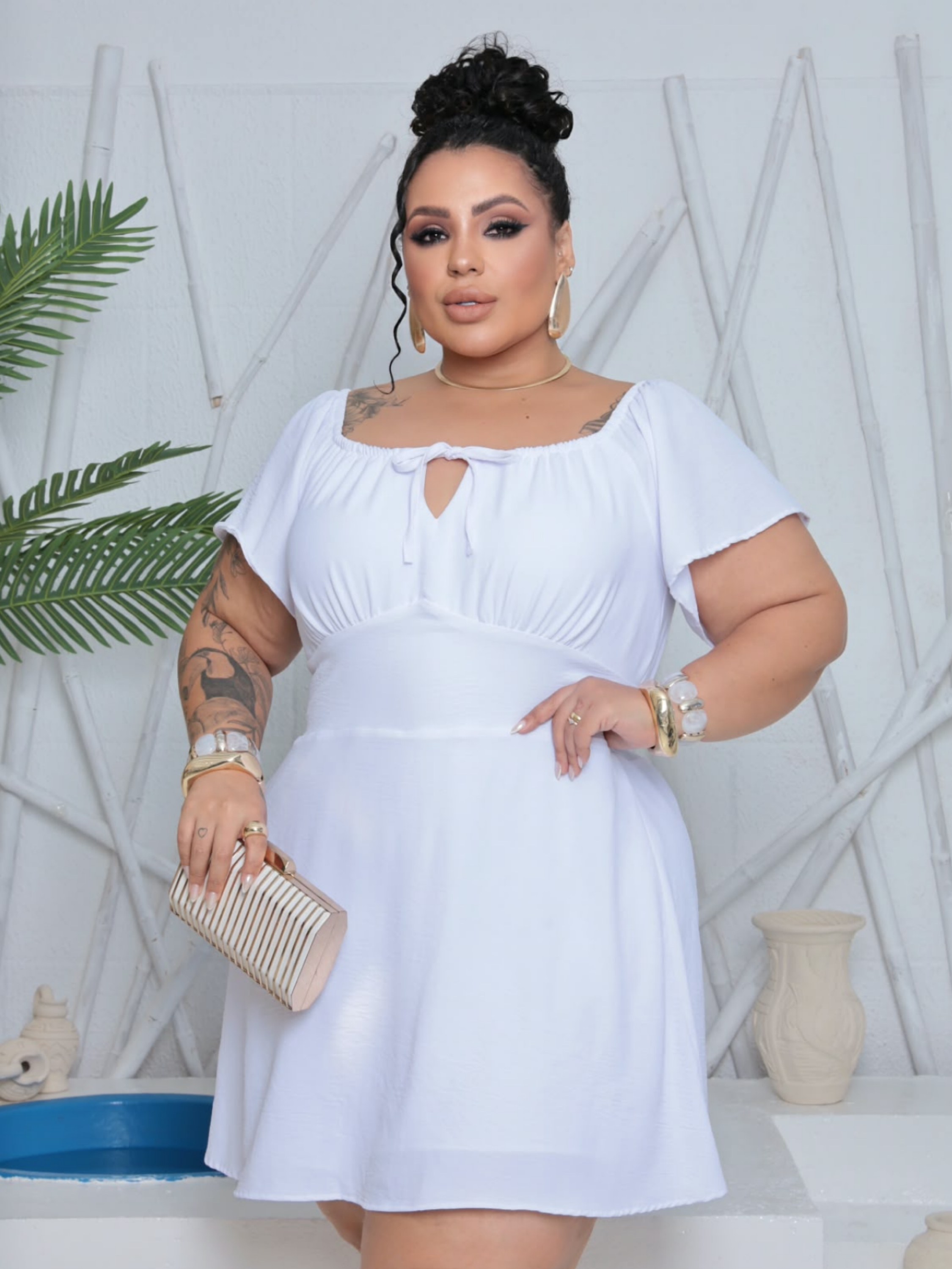 Vestido macaquinho Emily Plus Size
