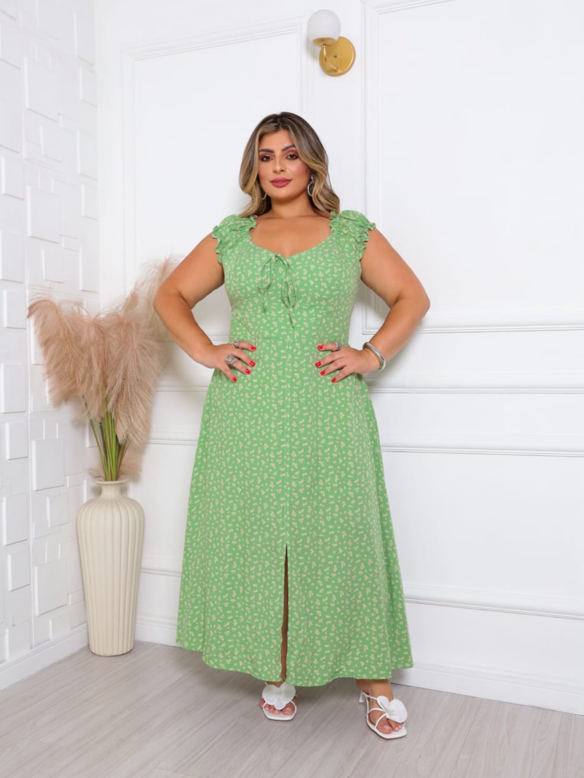 Vestido longo Livia Plus Size