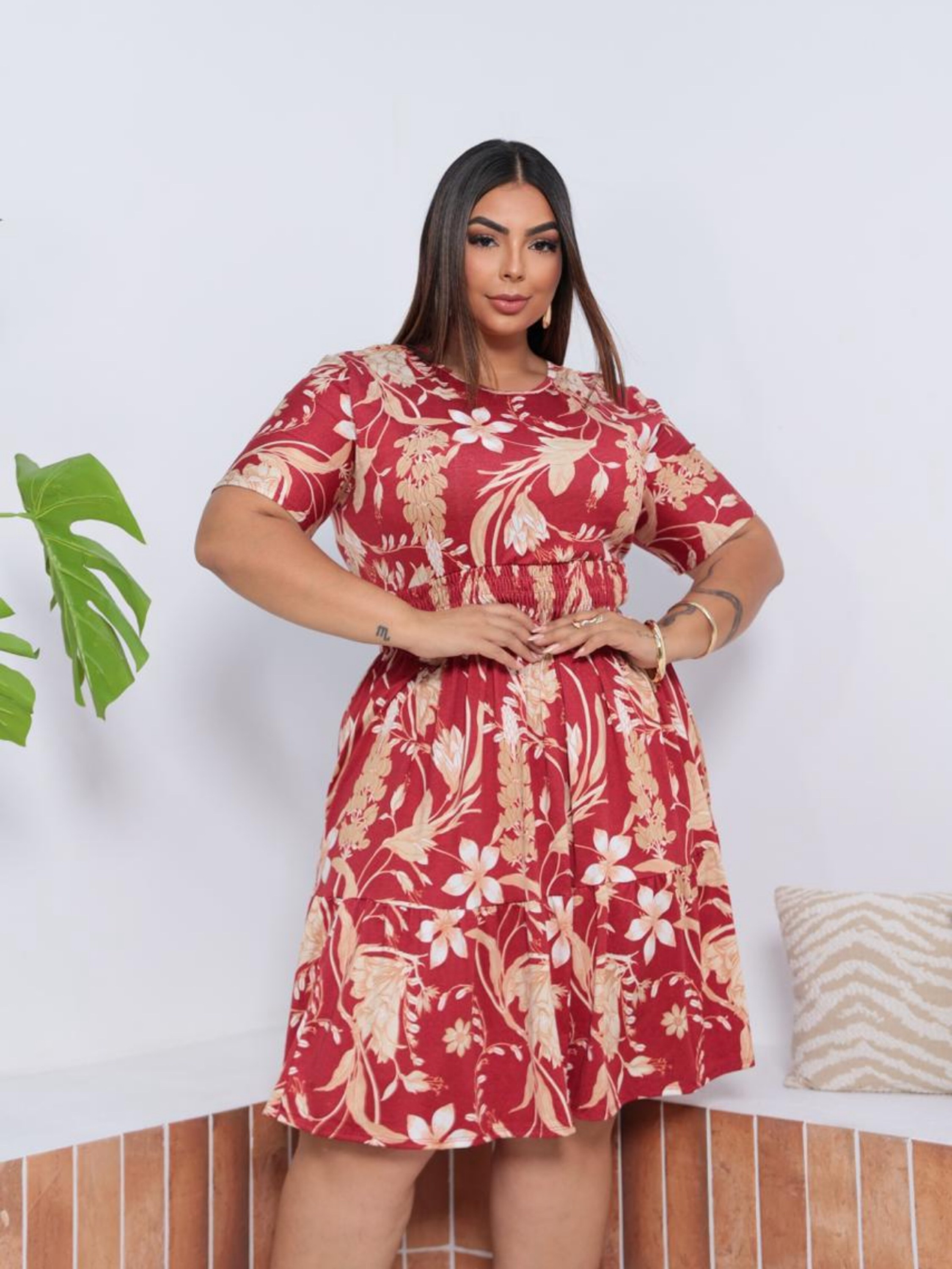 Vestido manguinha romantic Plus Size