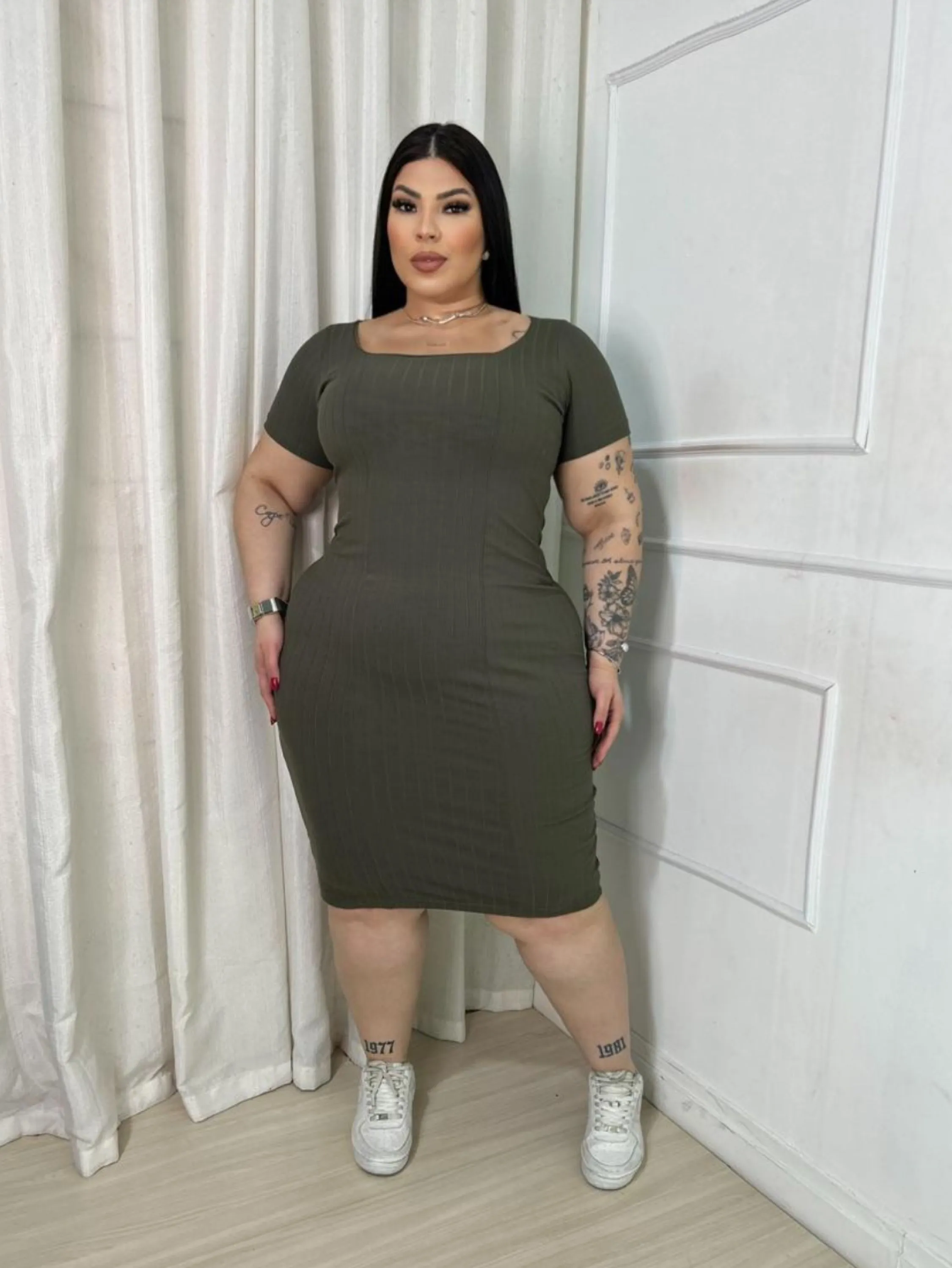 Vestido manguinha Elisa Plus Size