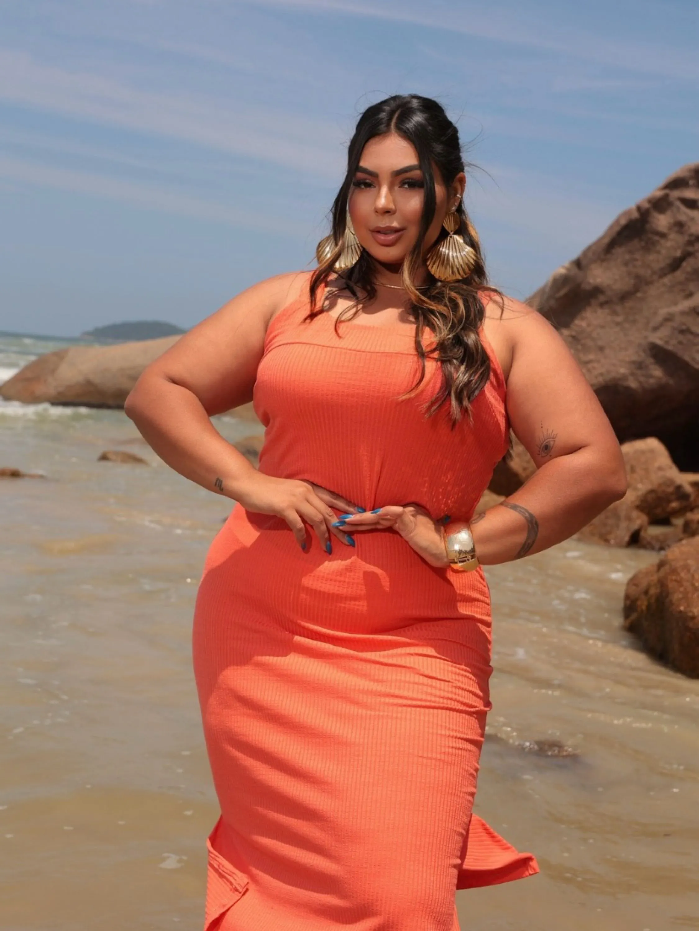 Vestido Dandara canelado Plus Size