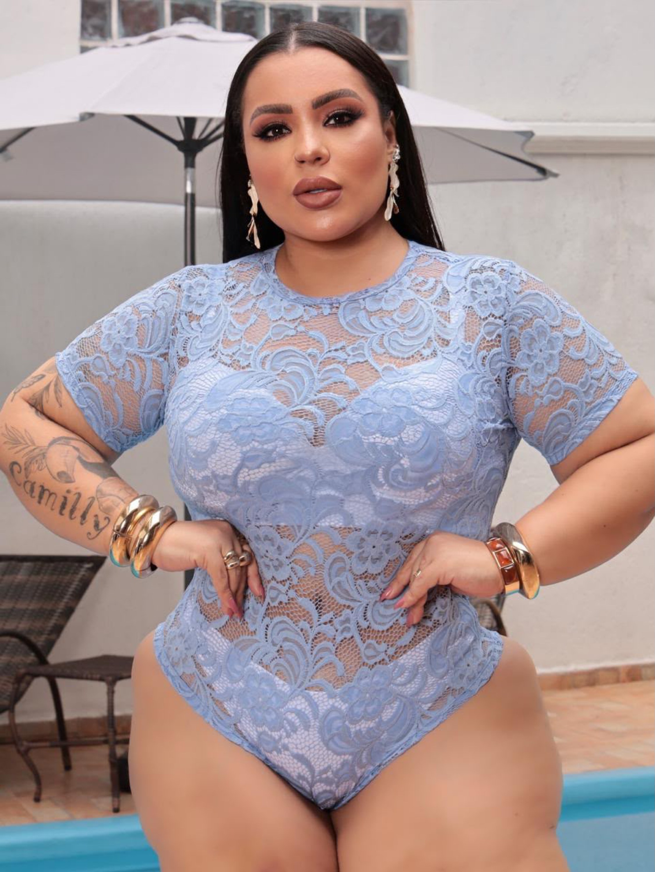 Body renda manga curta Plus Size