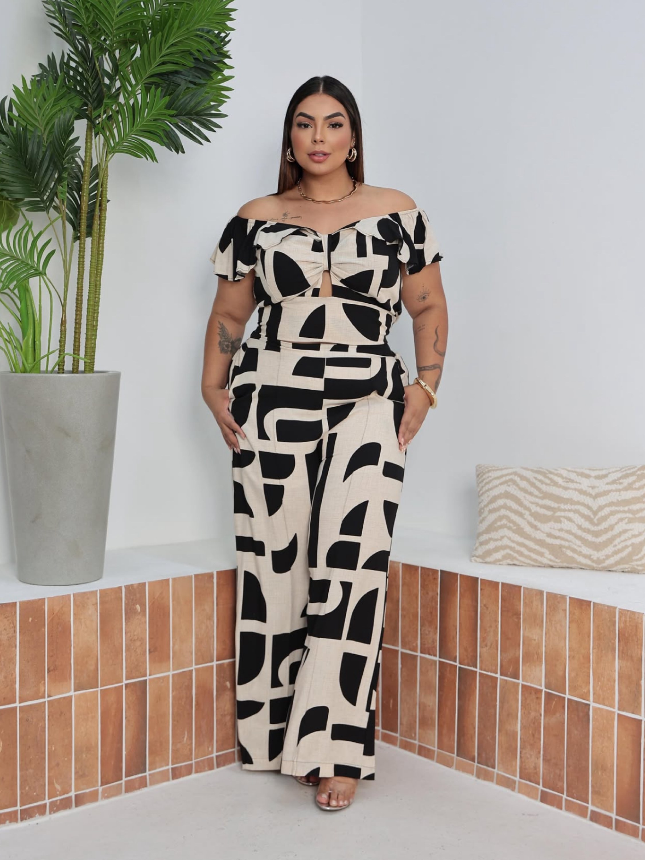 Conjunto cropped e calça Plus Size