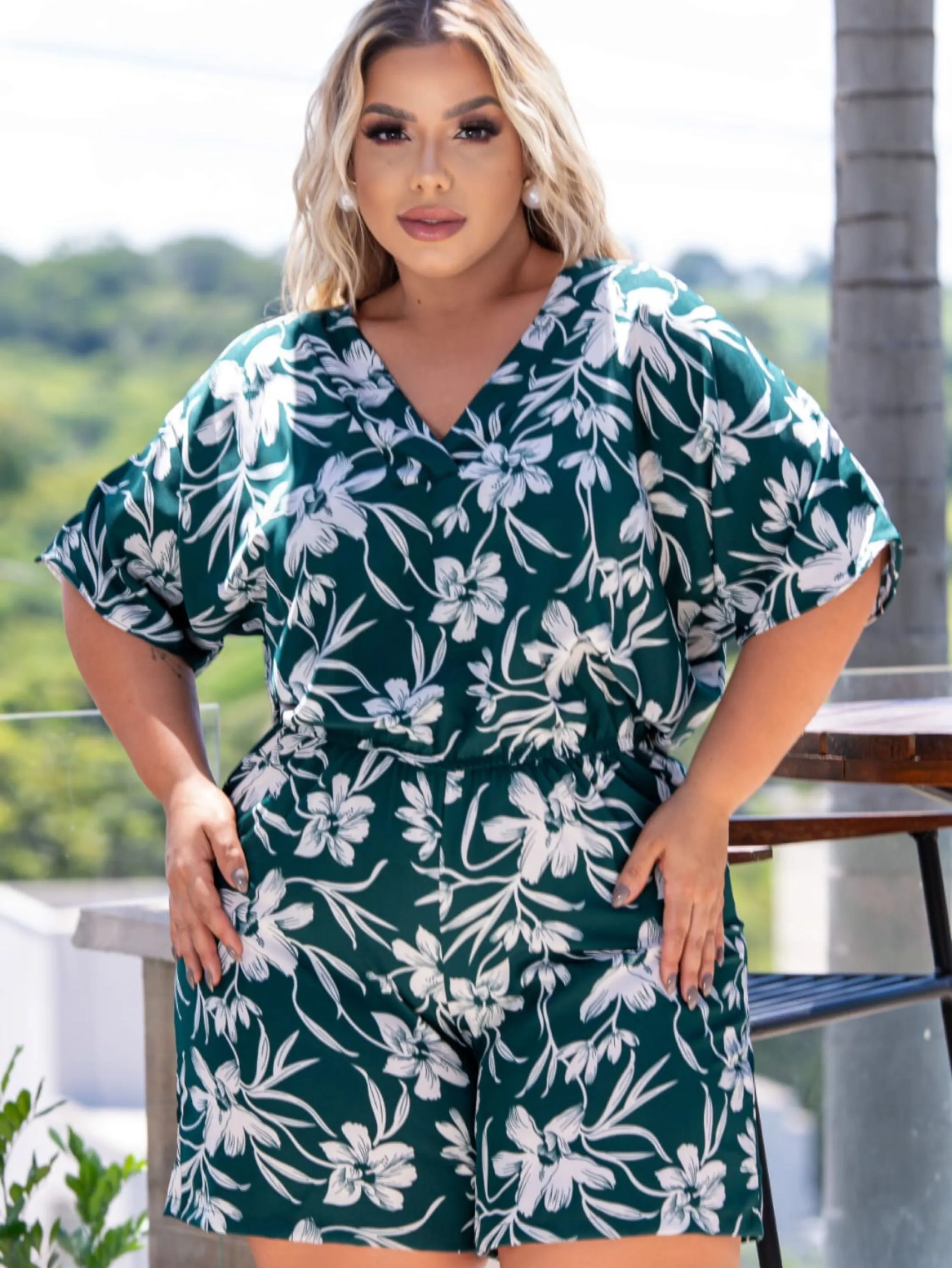 Macaquinho Grazi estampado Plus Size