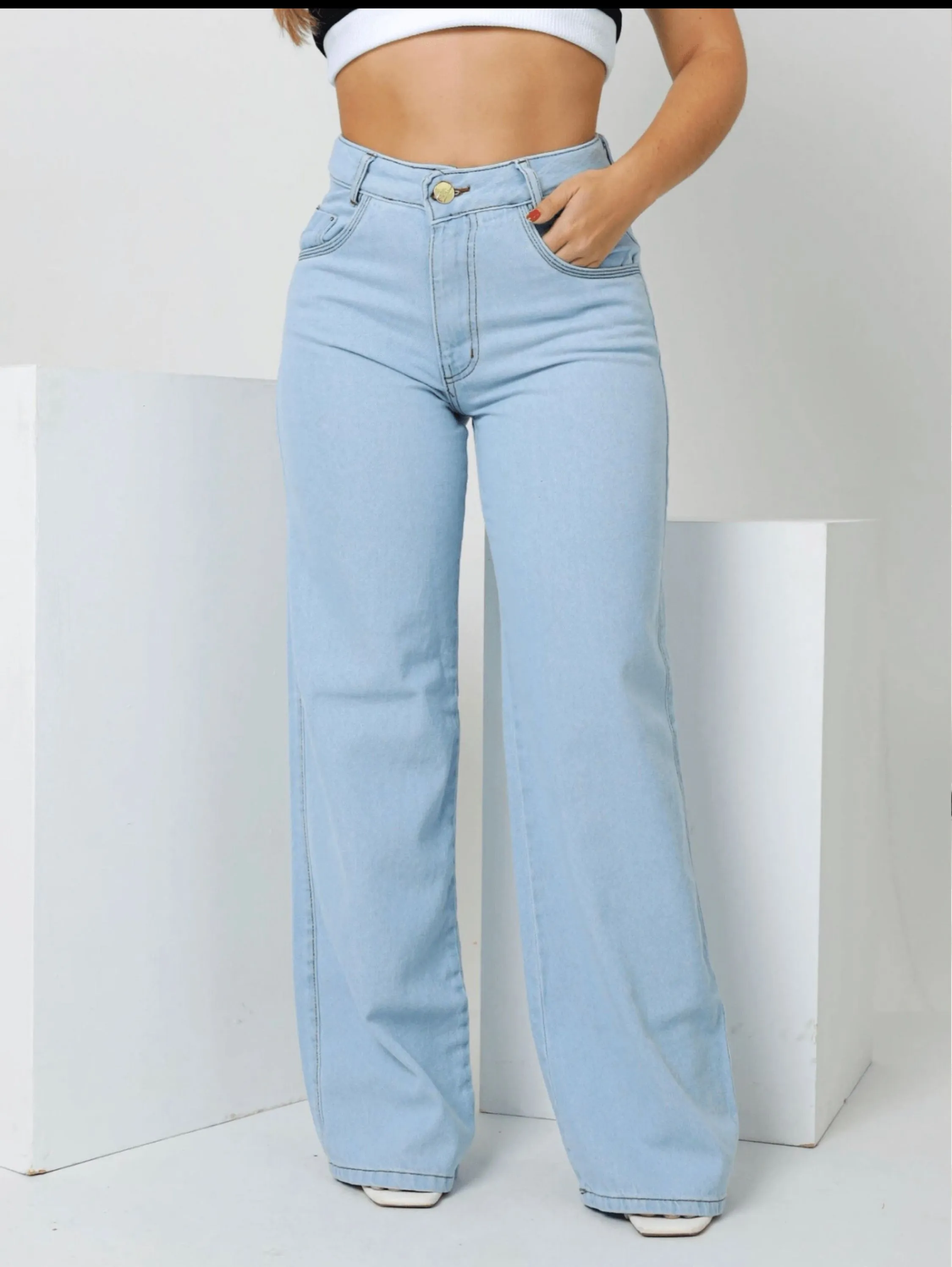 Calça  Wide leg jeans lavagem clara 100% algodão