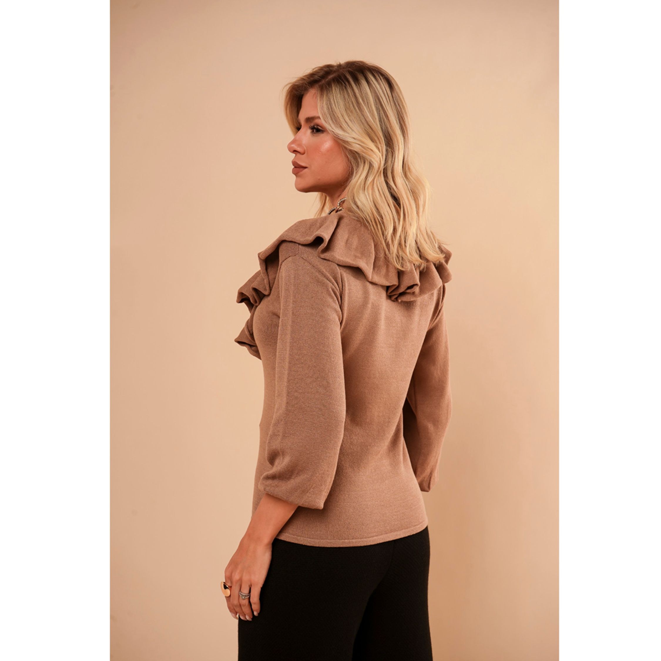 Blusa Tricot Babados Priscila