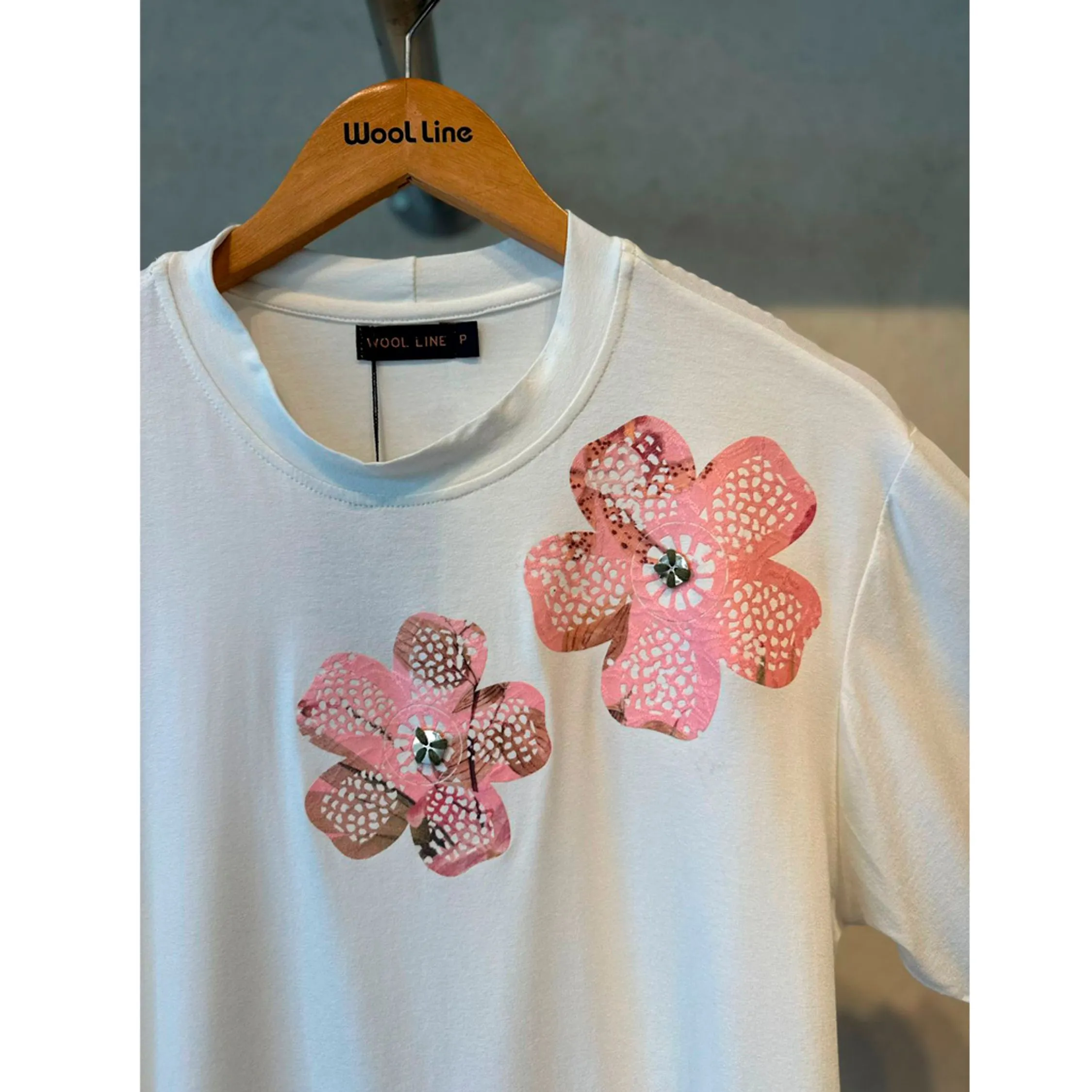 Tshirt Aplique Flores Brigida