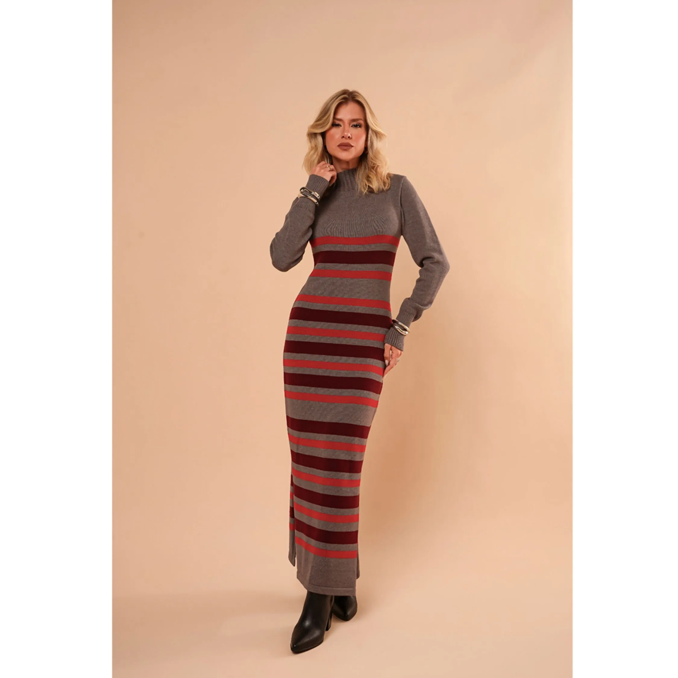 Vestido Tricot Listrado Gola Alta Maria