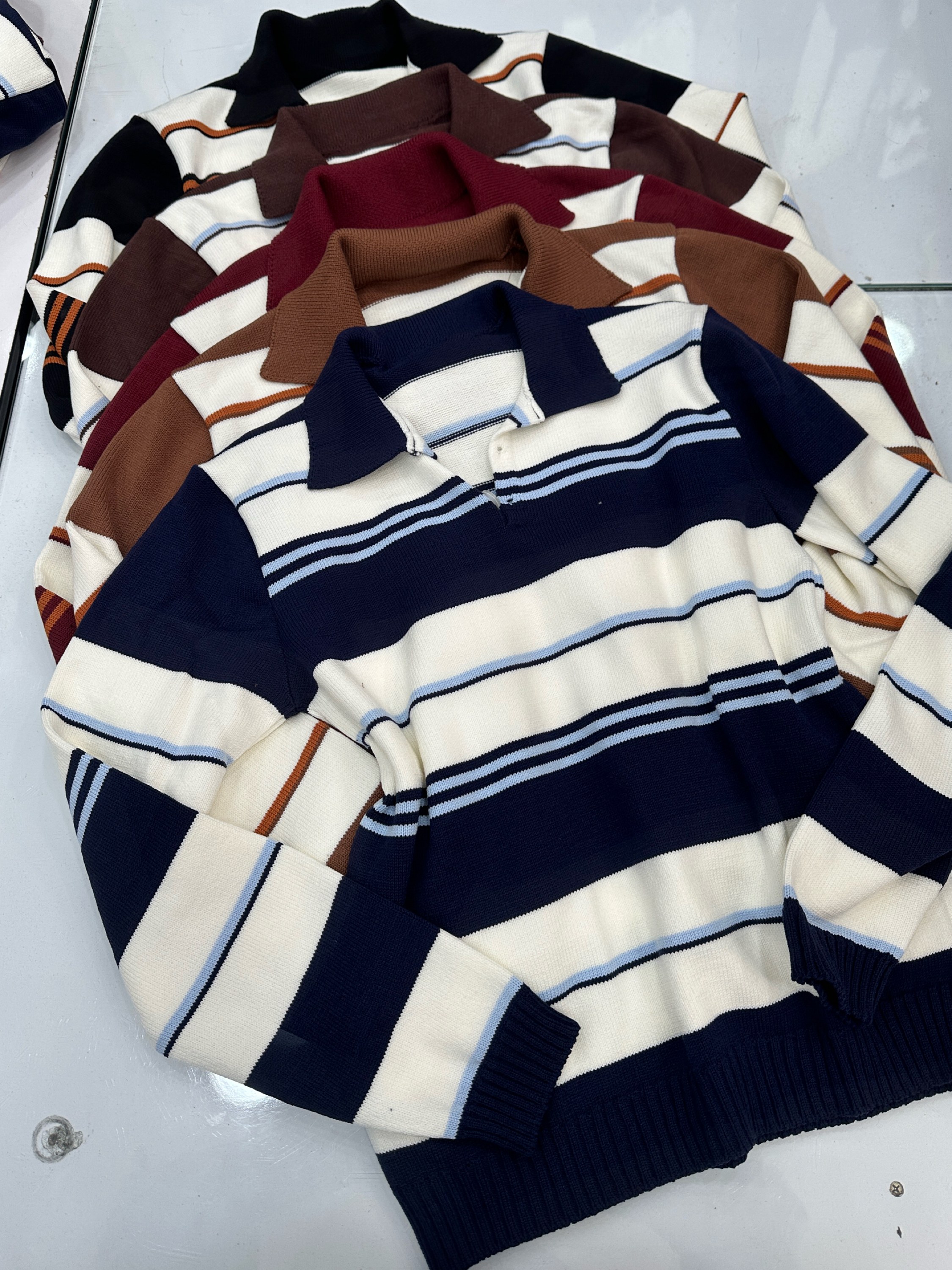 Tricô polo listrado