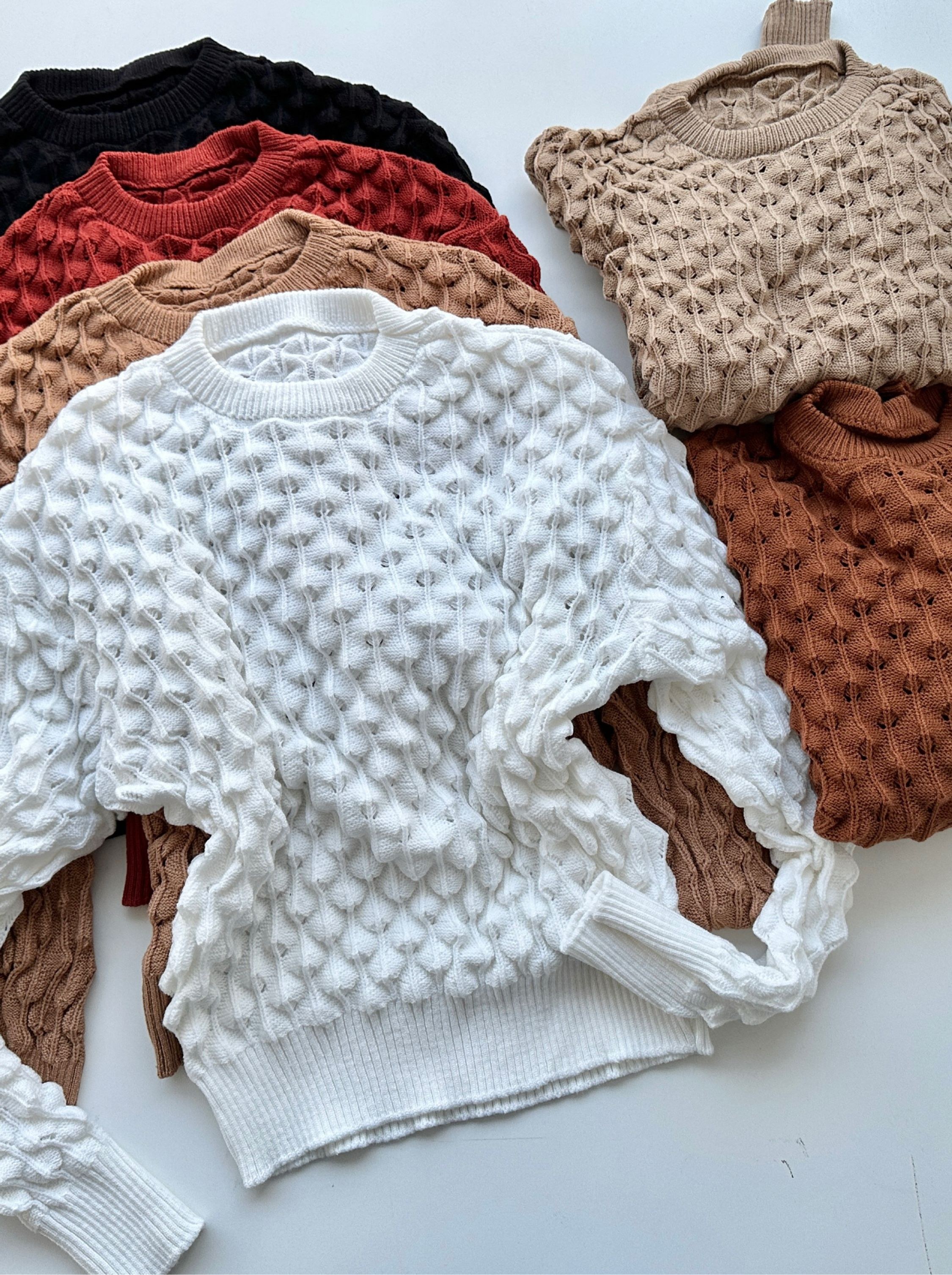 Tricô novo cheio de detalhes