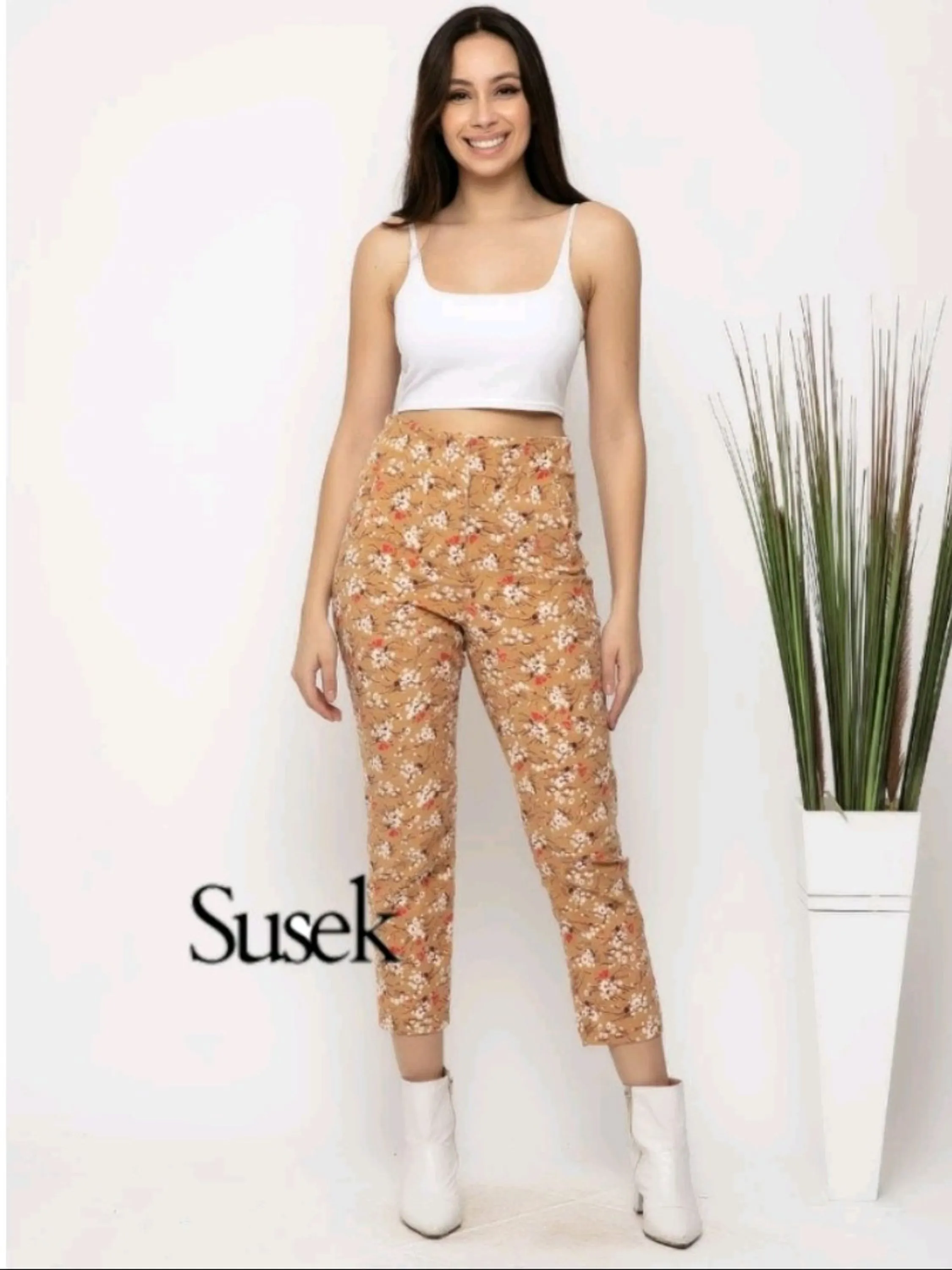 Susek Modas Calça Florida Veludo 8801

