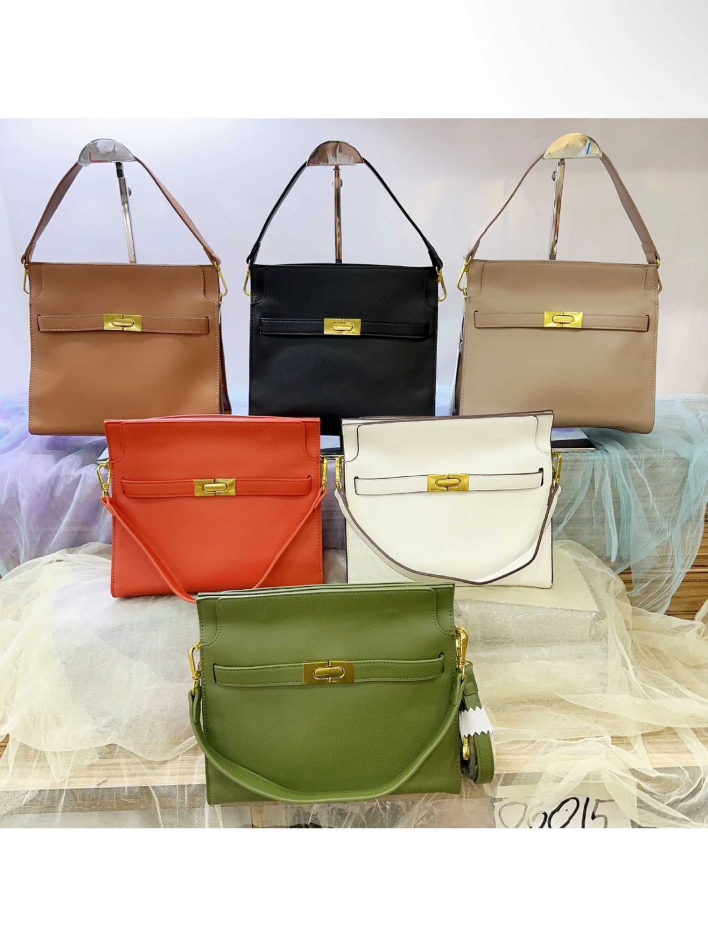 Bolsa feminina F014