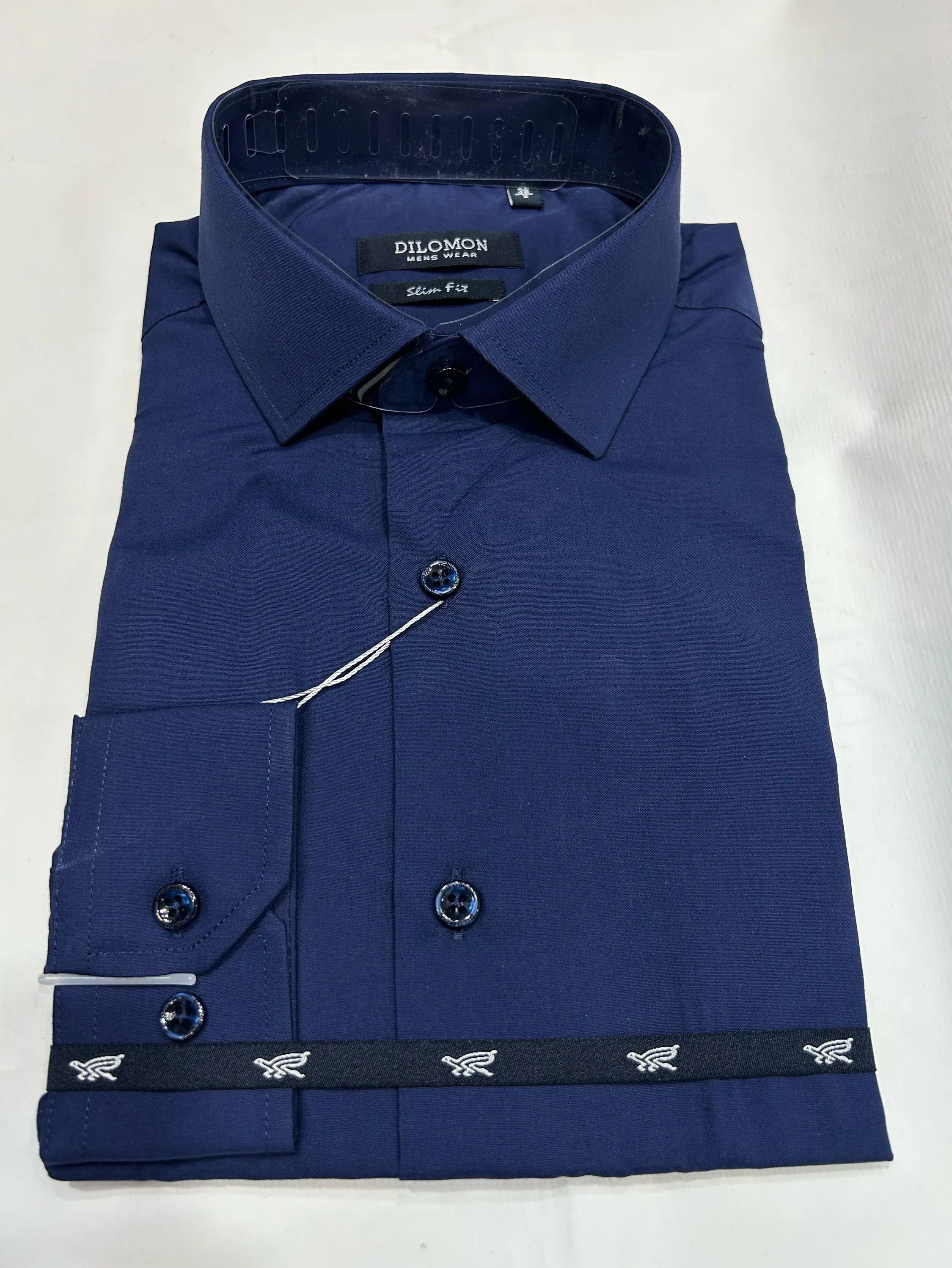 Camisa social slim fit moda de esquina