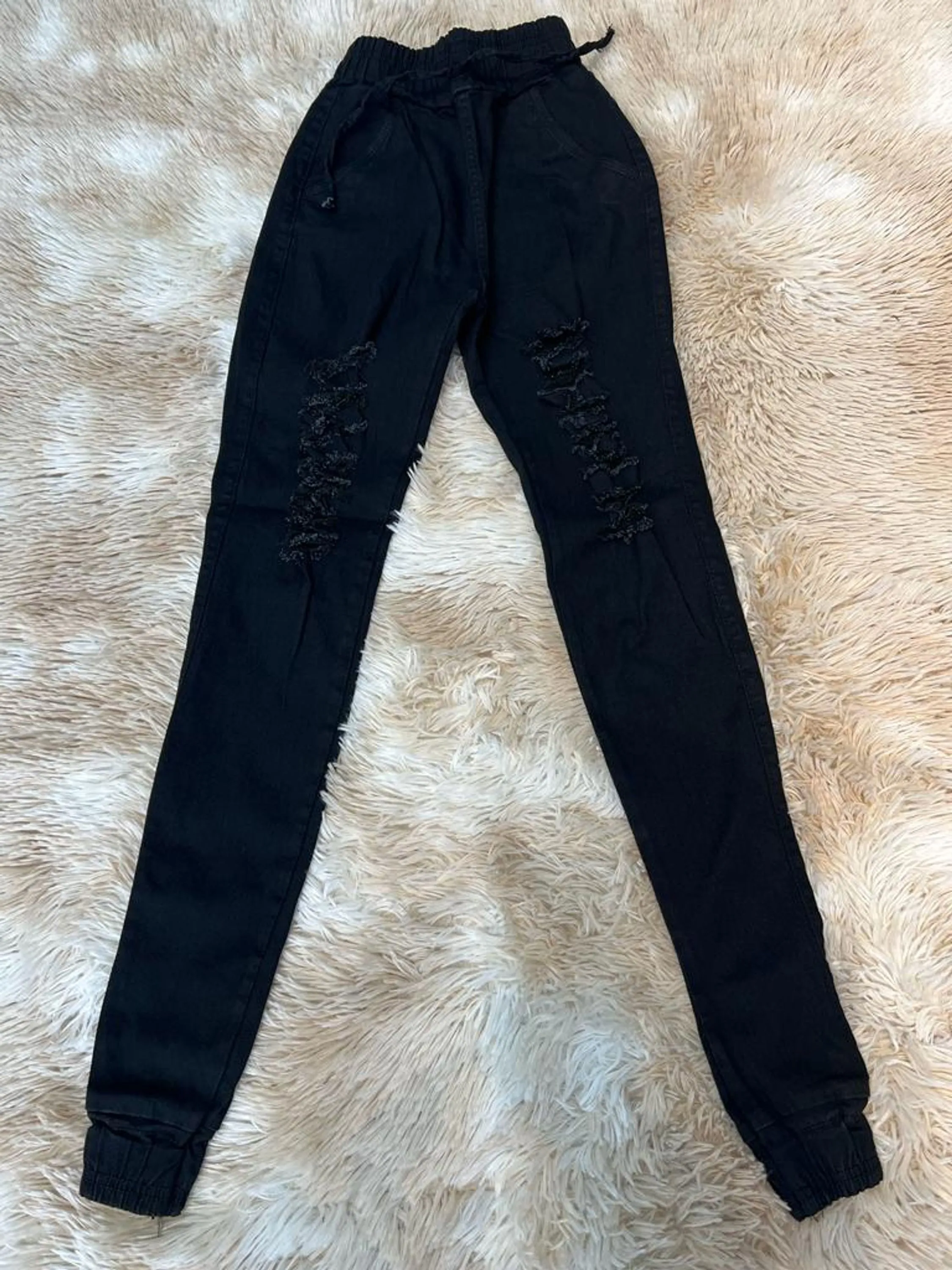 Calça jeans feminina jogger