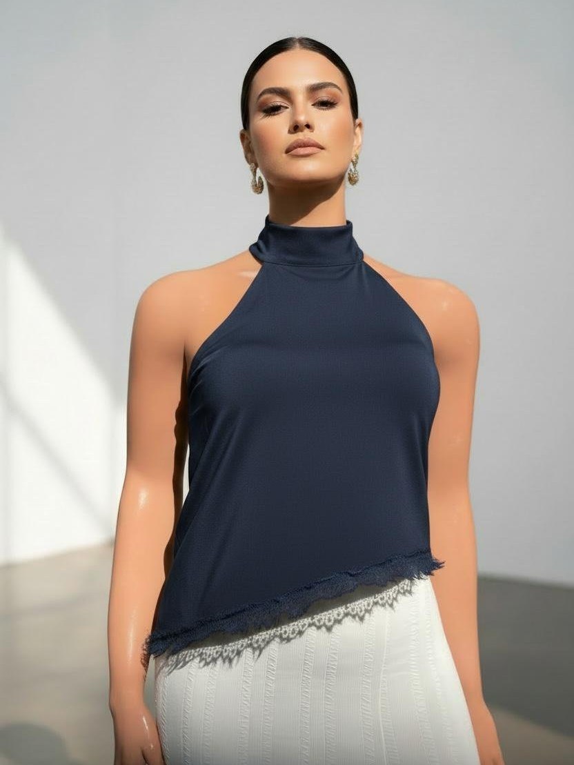 Blusa gola rendinha plus size Mai