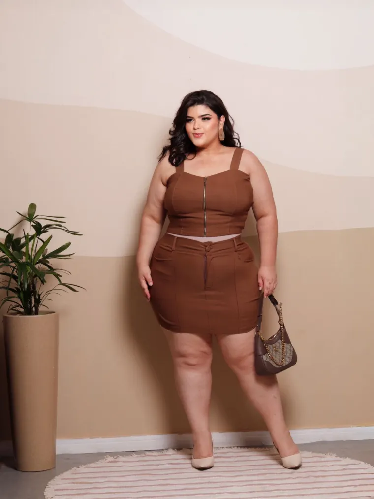 Conjunto short saia cropped zíper plus size com