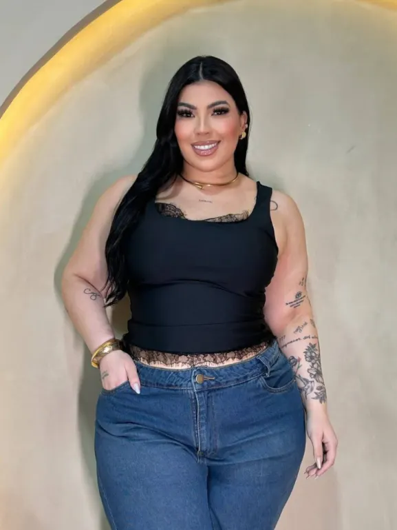 Blusa renda Cloe plus size jk