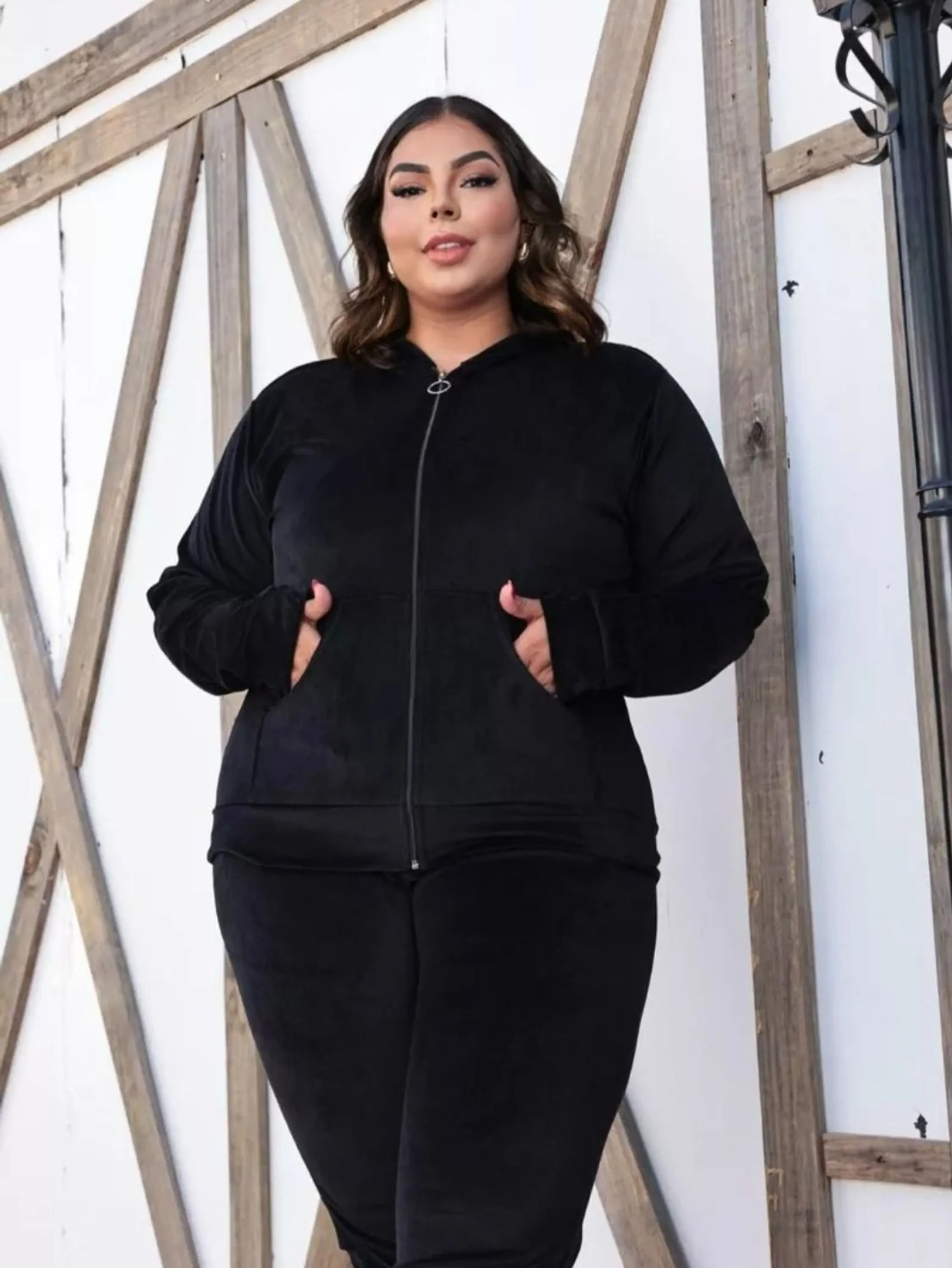 Conjunto plush plus size