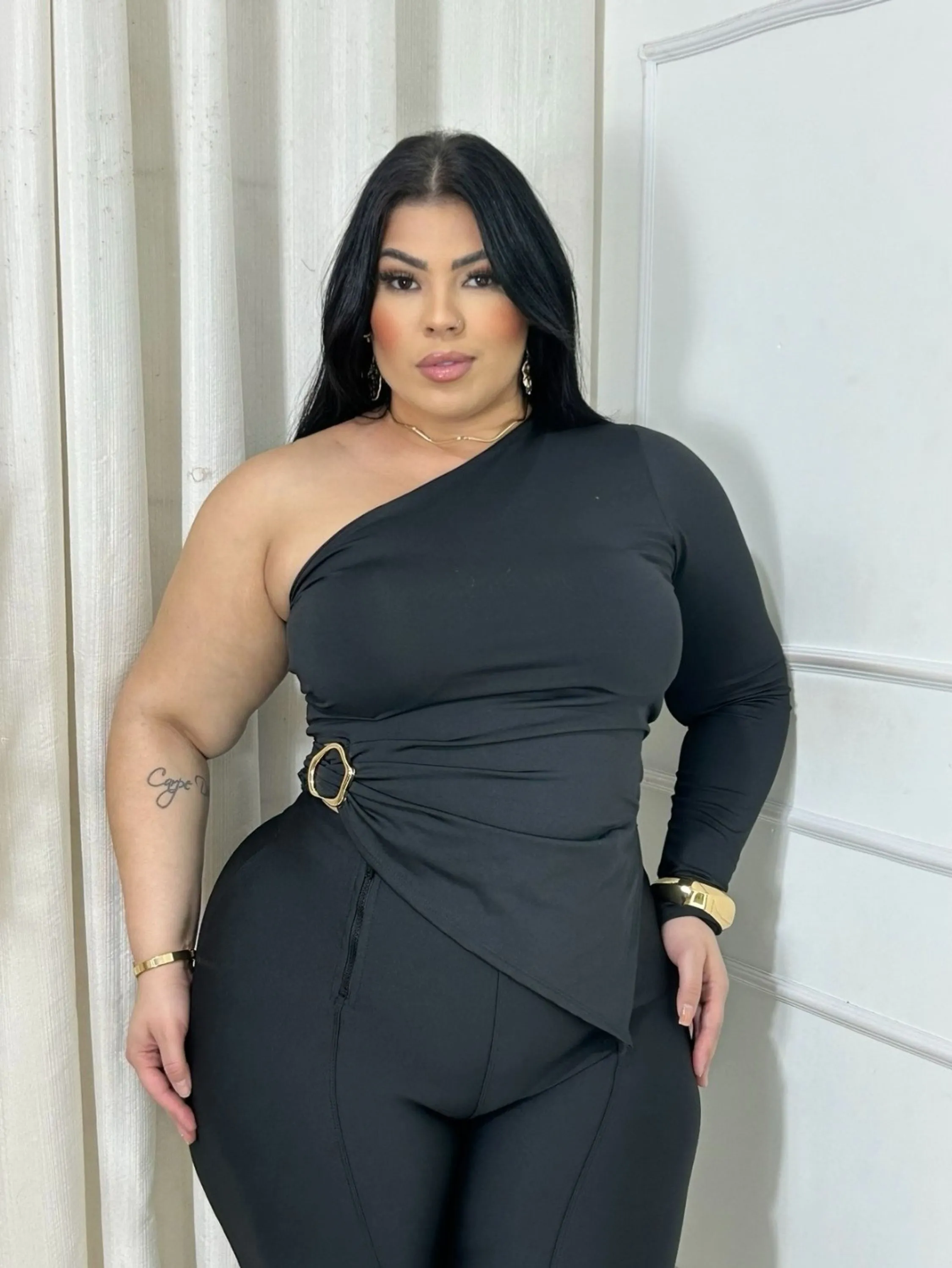 Blusa assimétrica plus size MS
