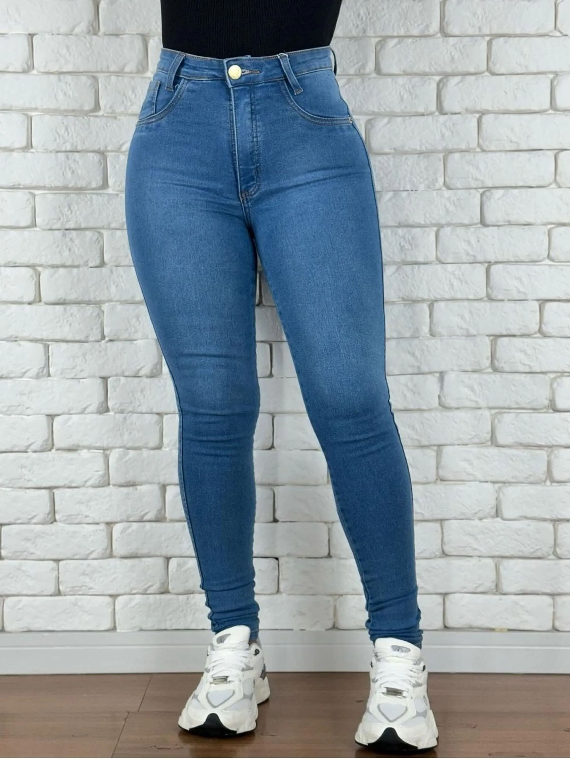 Calça jeans skinny feminina