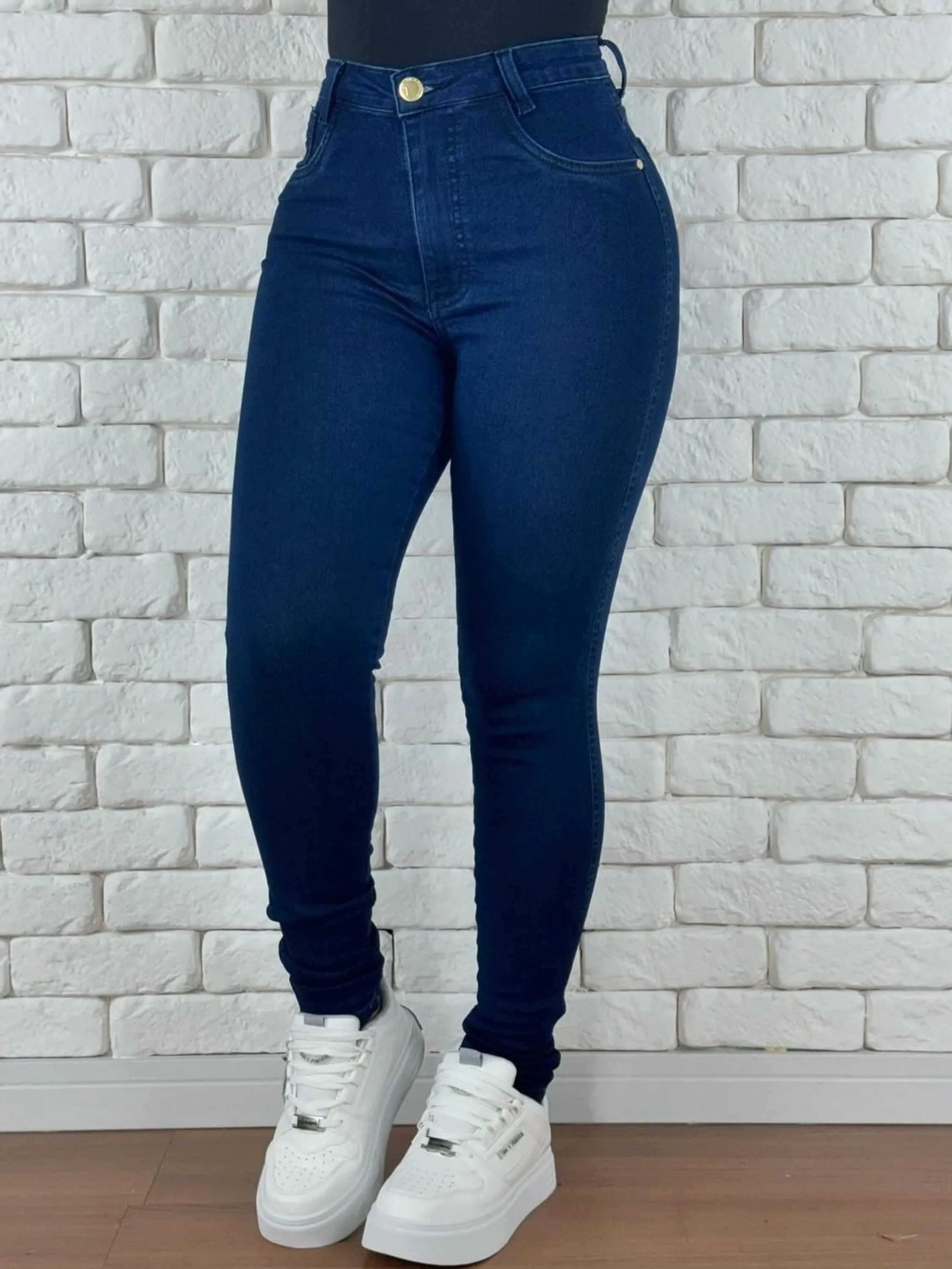 Calça jeans skinny feminina