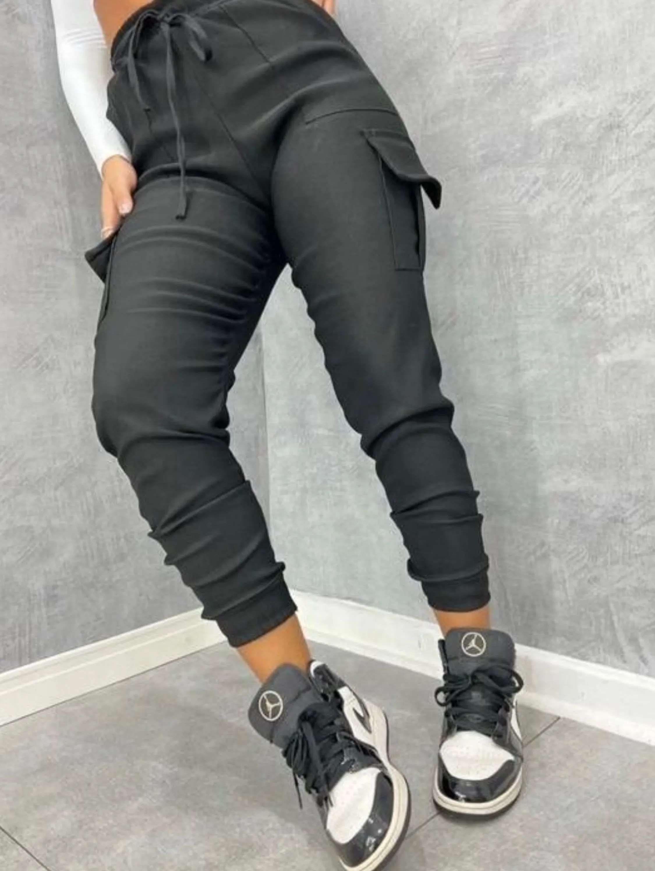 Calça jogger cargo