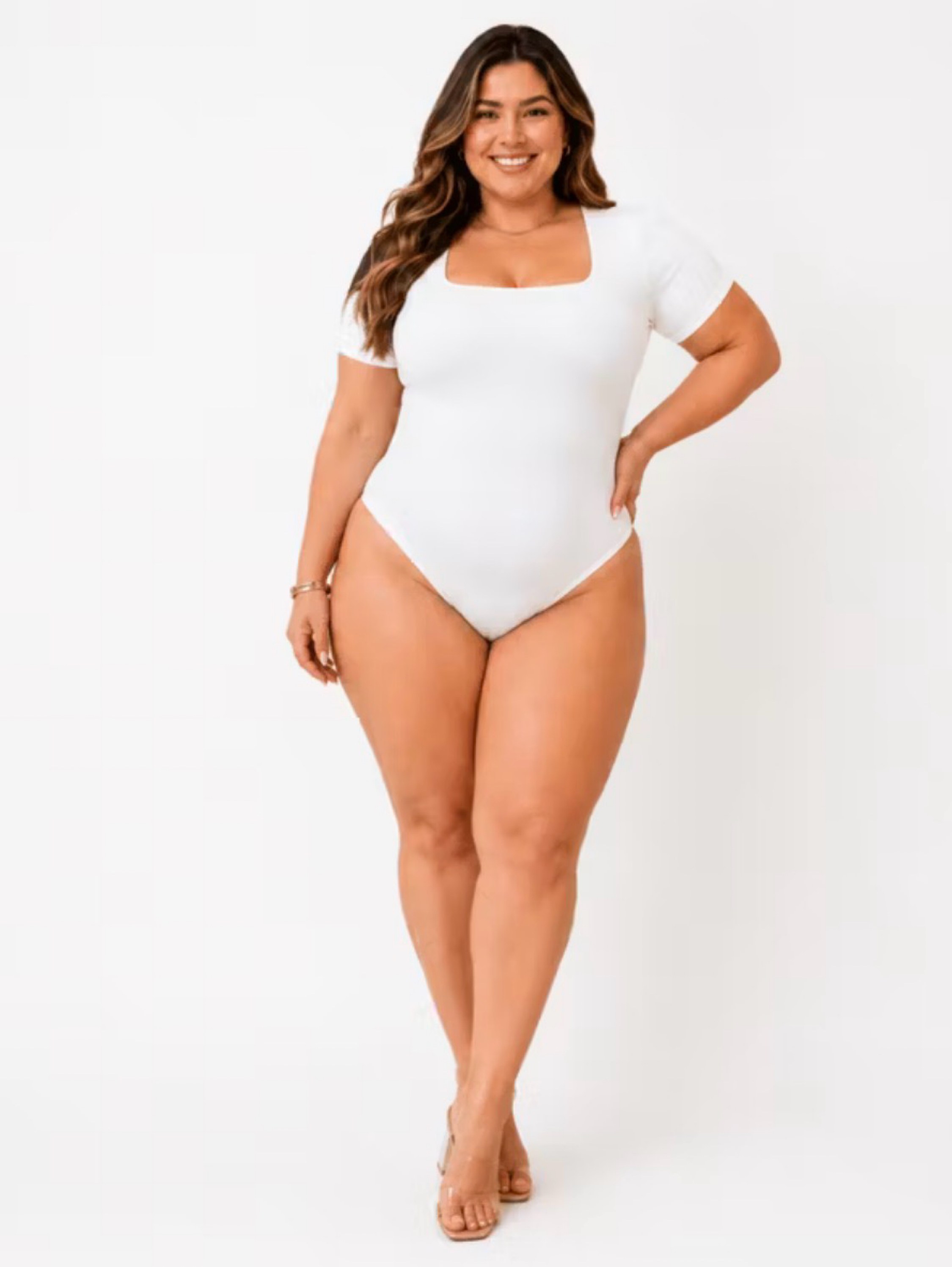 Body plus size manguinha