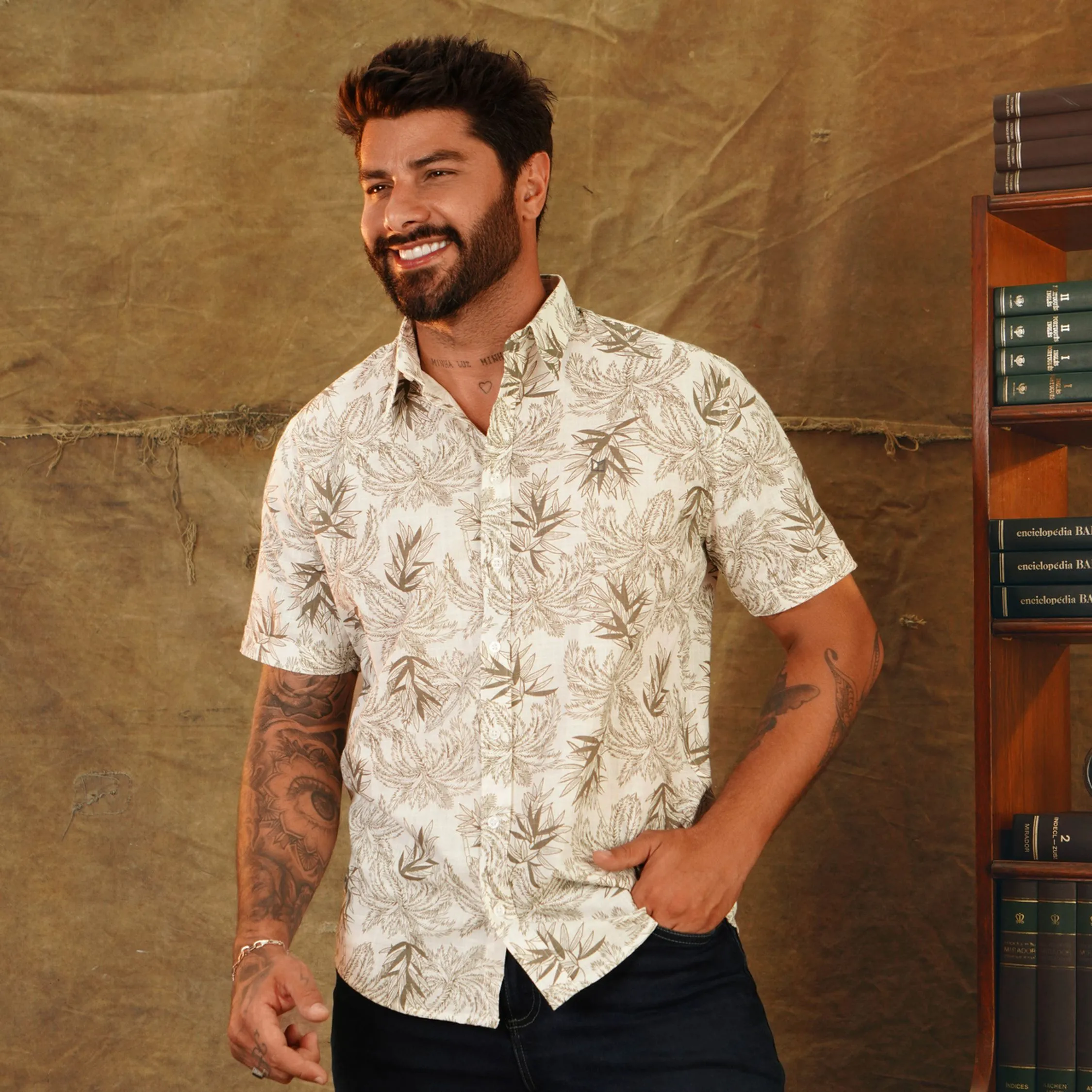 Camisa de Manga Curta SLIM linho flamê ESTAMPADA