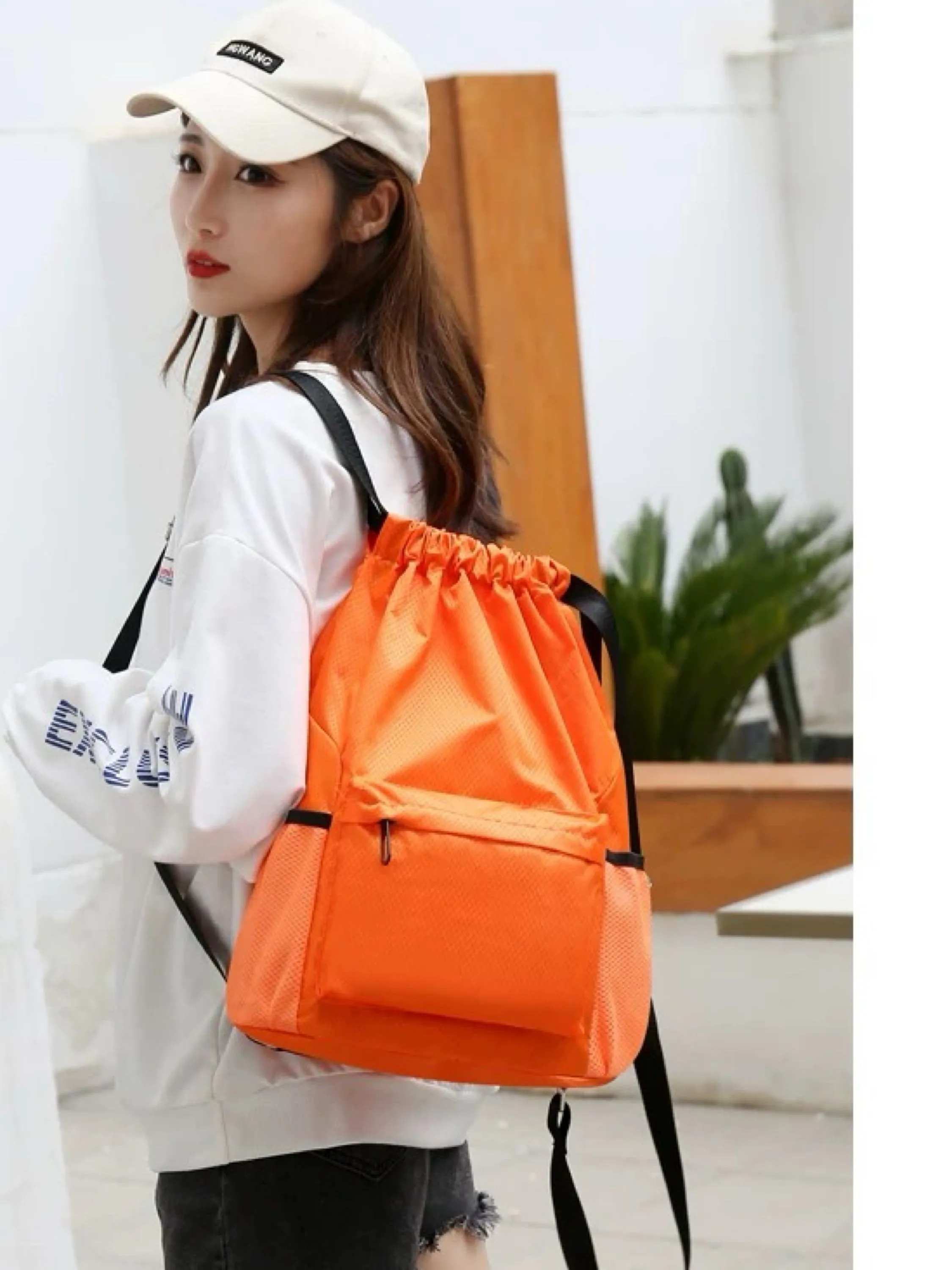 Mochila Saco Esportiva com Bolso Frontal