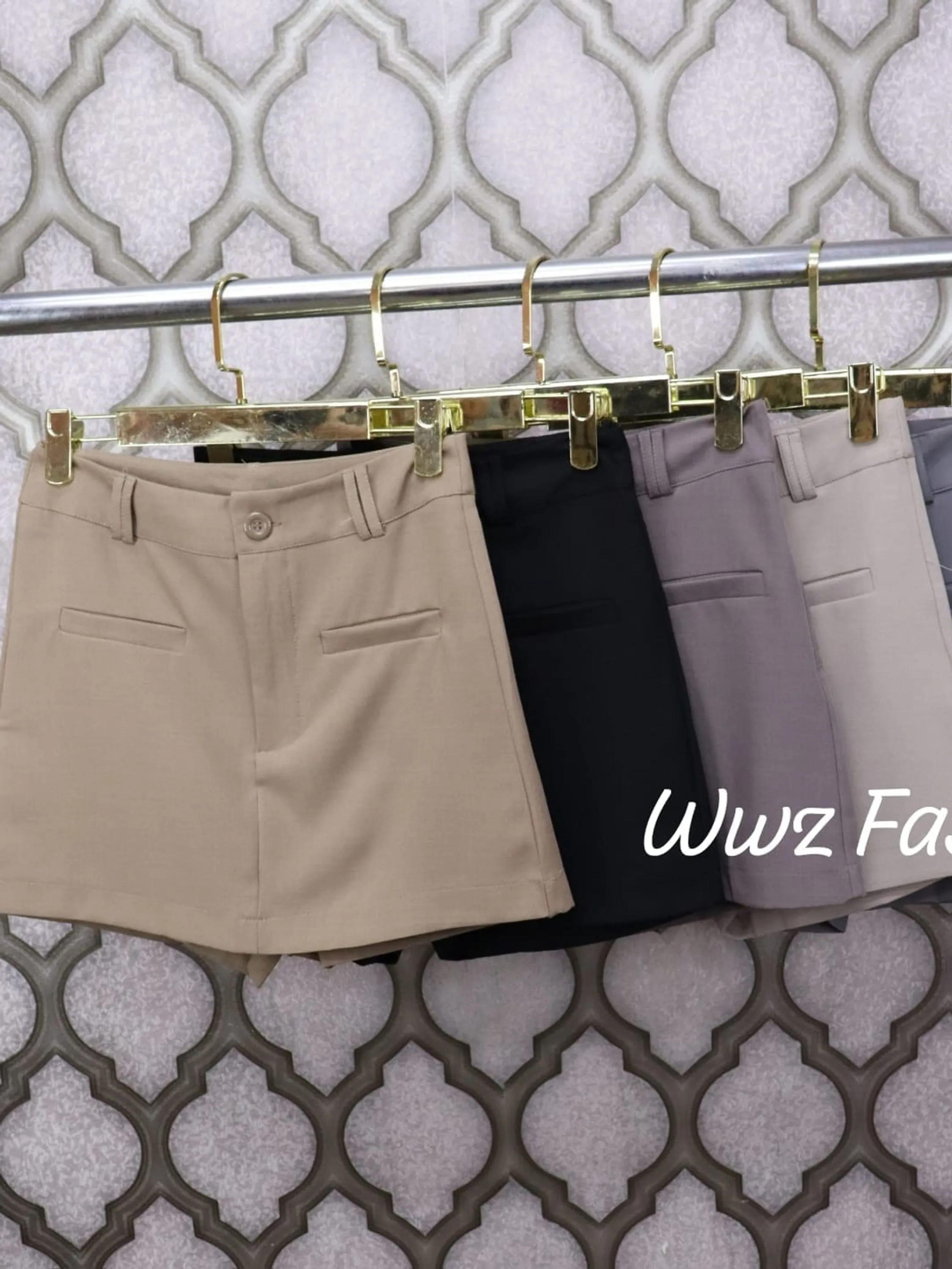 Wwz Fashion Short Saia Alfaiataria Gabardine Cintura Alta Detalhe com Bolsos Frontais Fake 1810