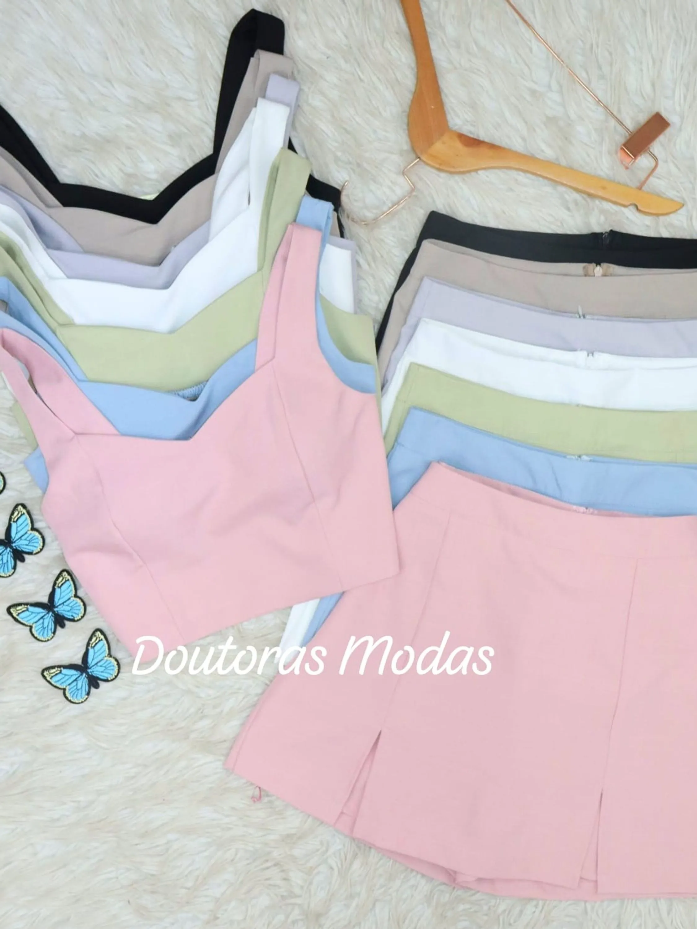 Doutoras Modas Conjunto Feminino Cropped e Shorts Saia Modelo Verão Moda 2025 LT210