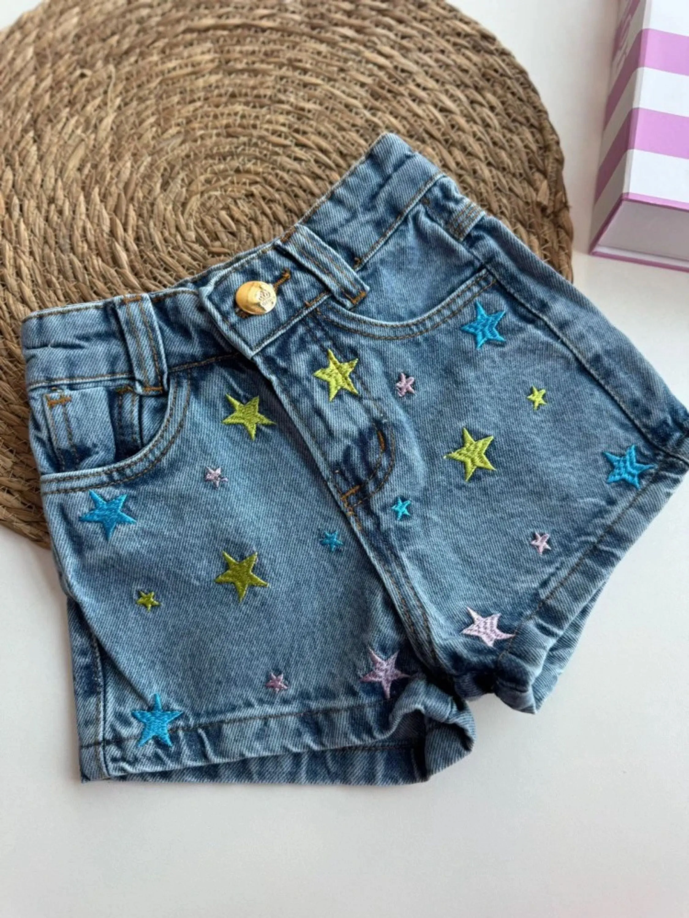 SHORT JEANS BORDADO INFANTIL