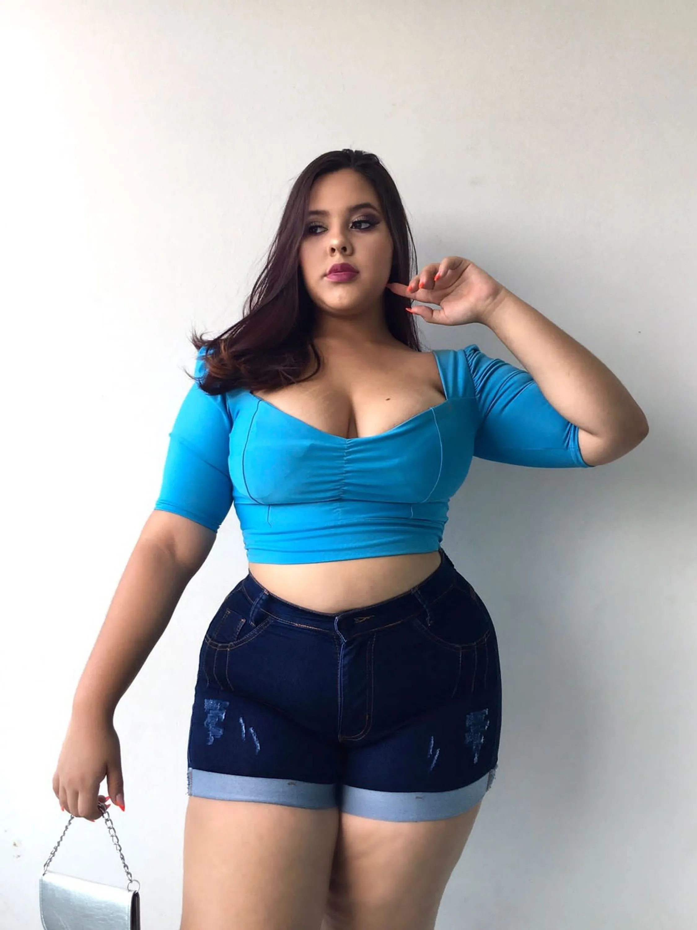 Short Jeans Plus Size Feminino Cintura Alta Barra Dobrada Com Elastano Ref 9600