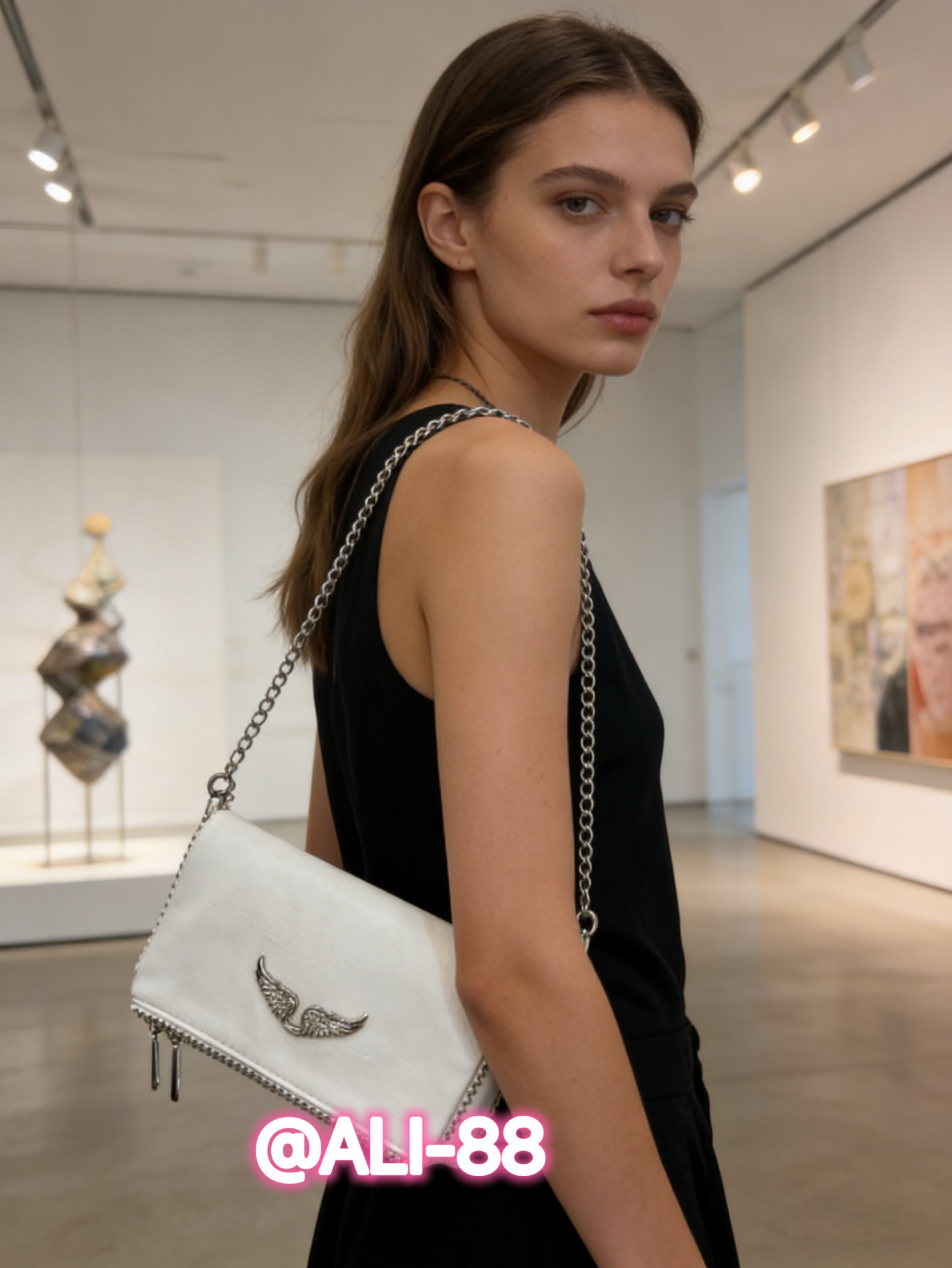 Bolsa Zadig metalizada com asinha e 2 alças AL-1354