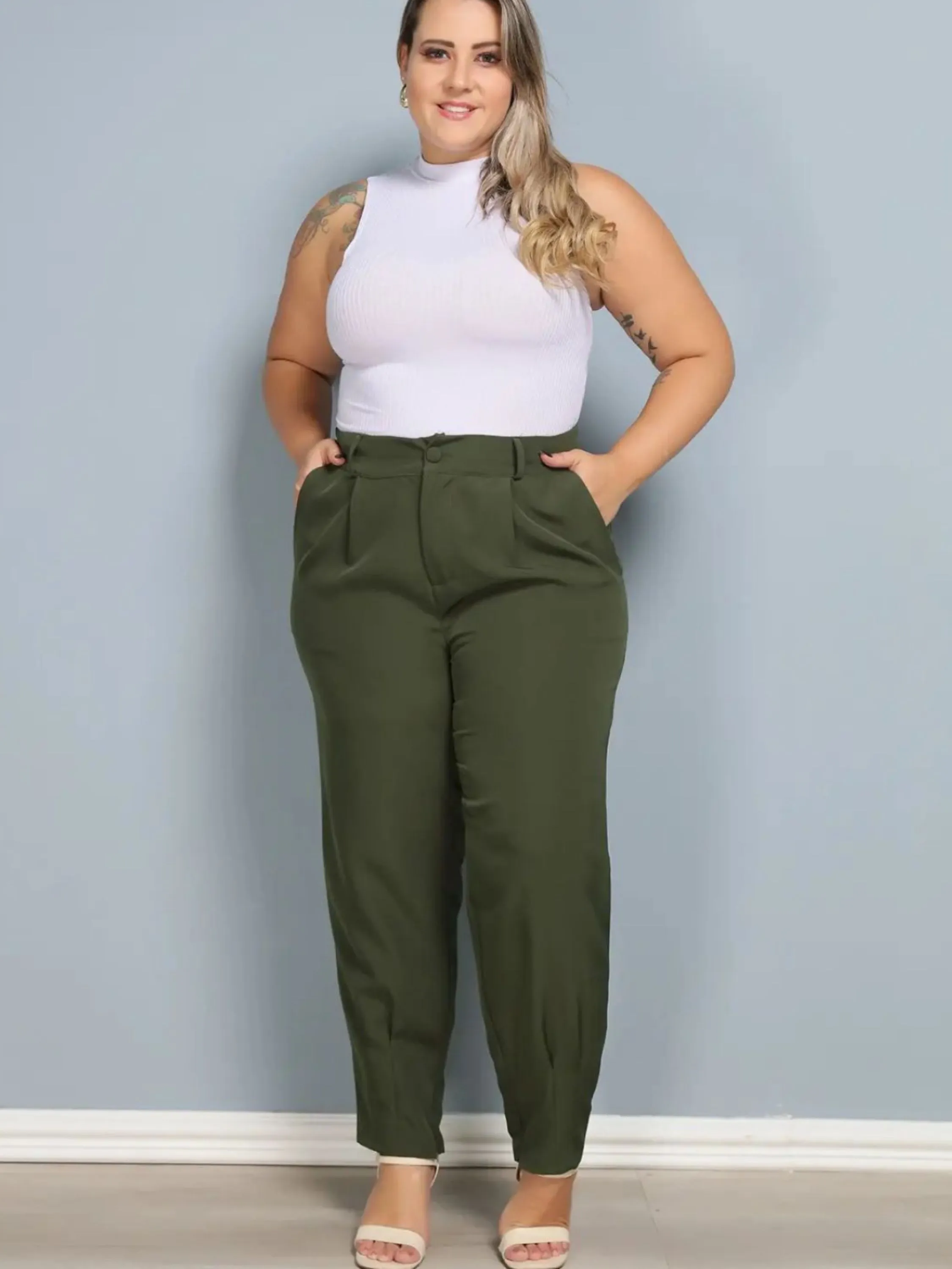 calca cenoura plus size