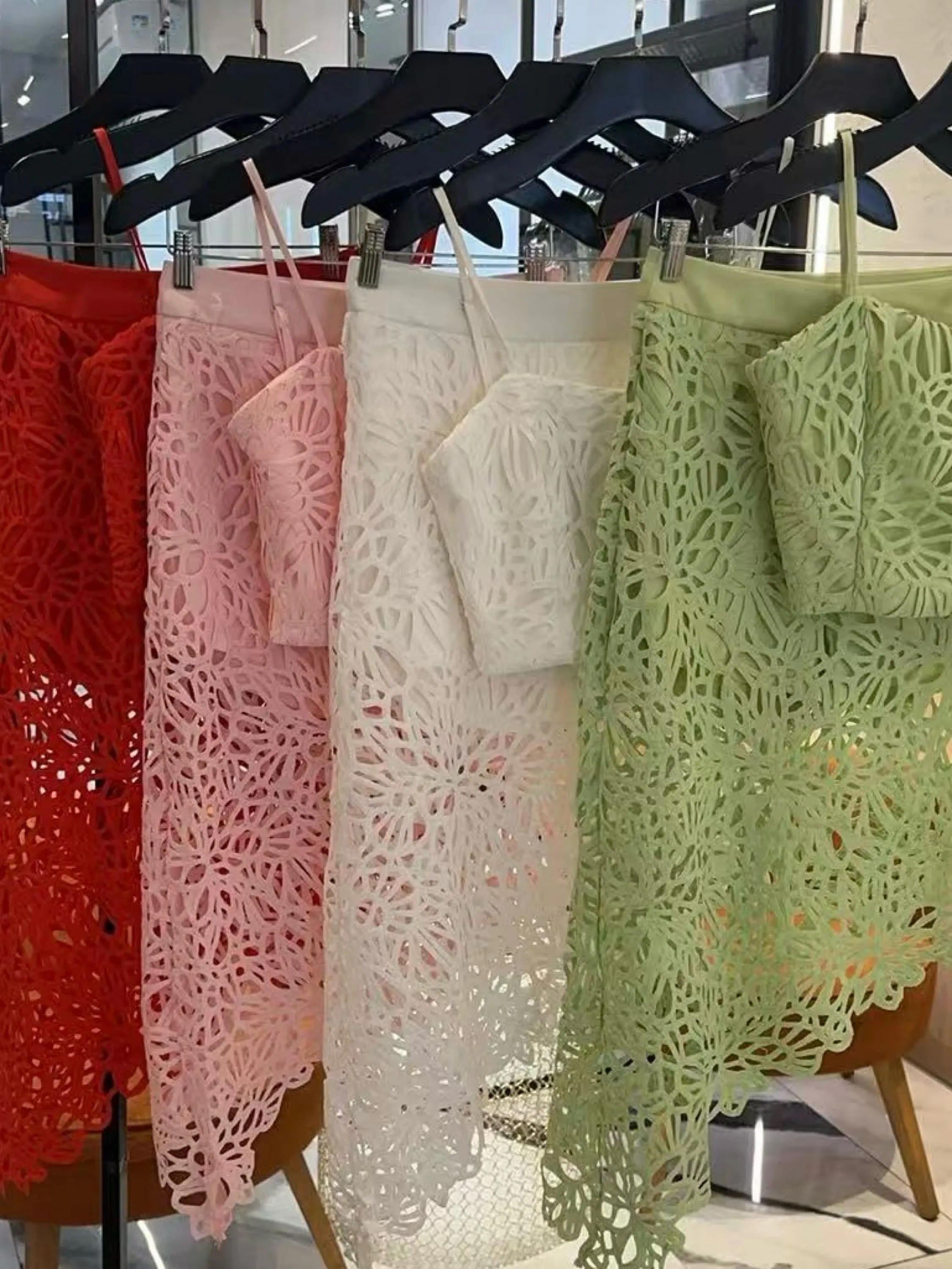 Blusa com saia
