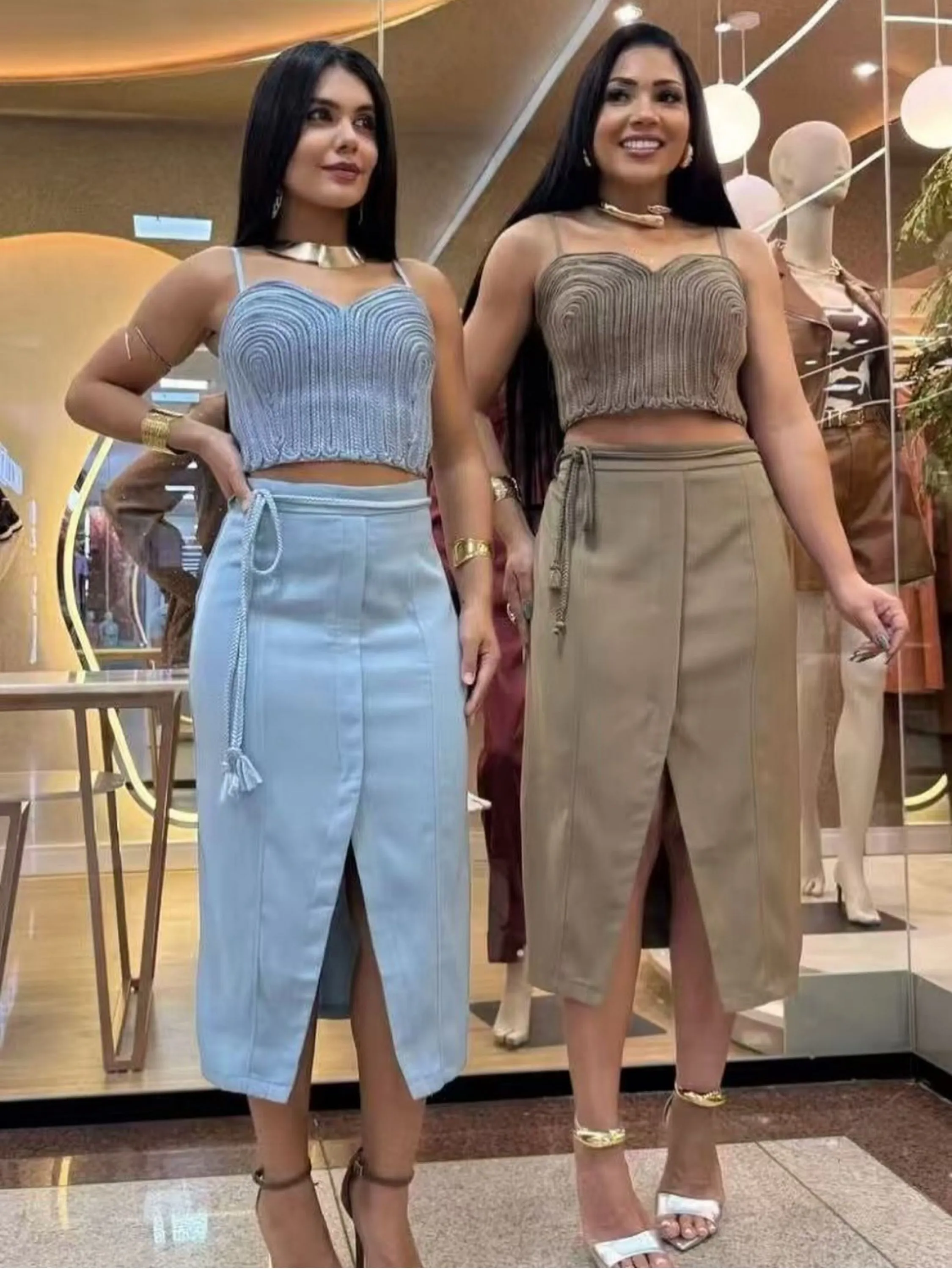 Blusa e saia