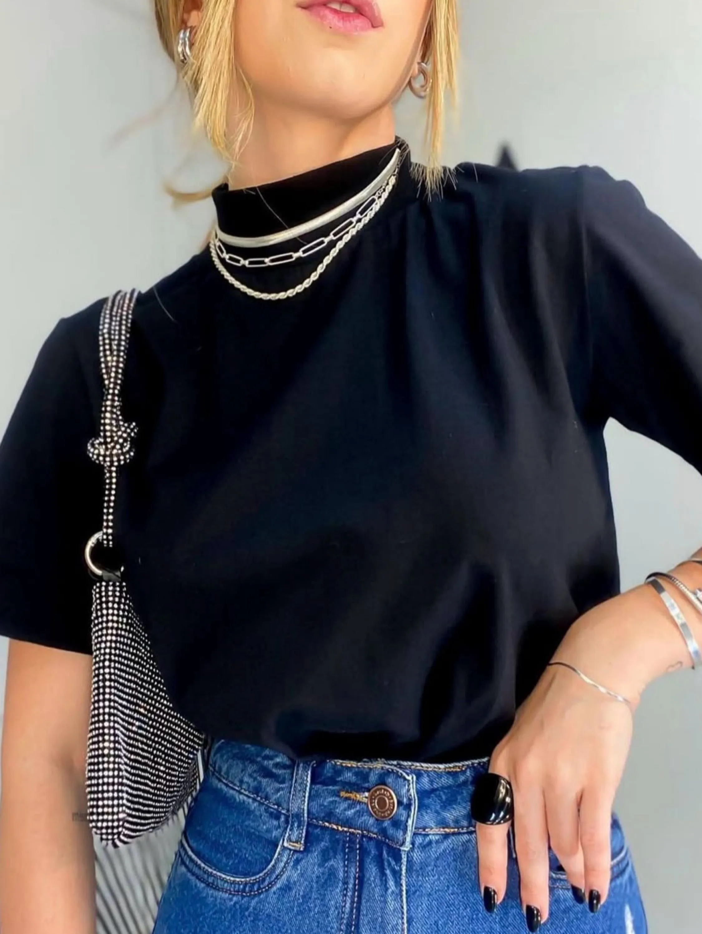 T SHIRT GOLA ALTA