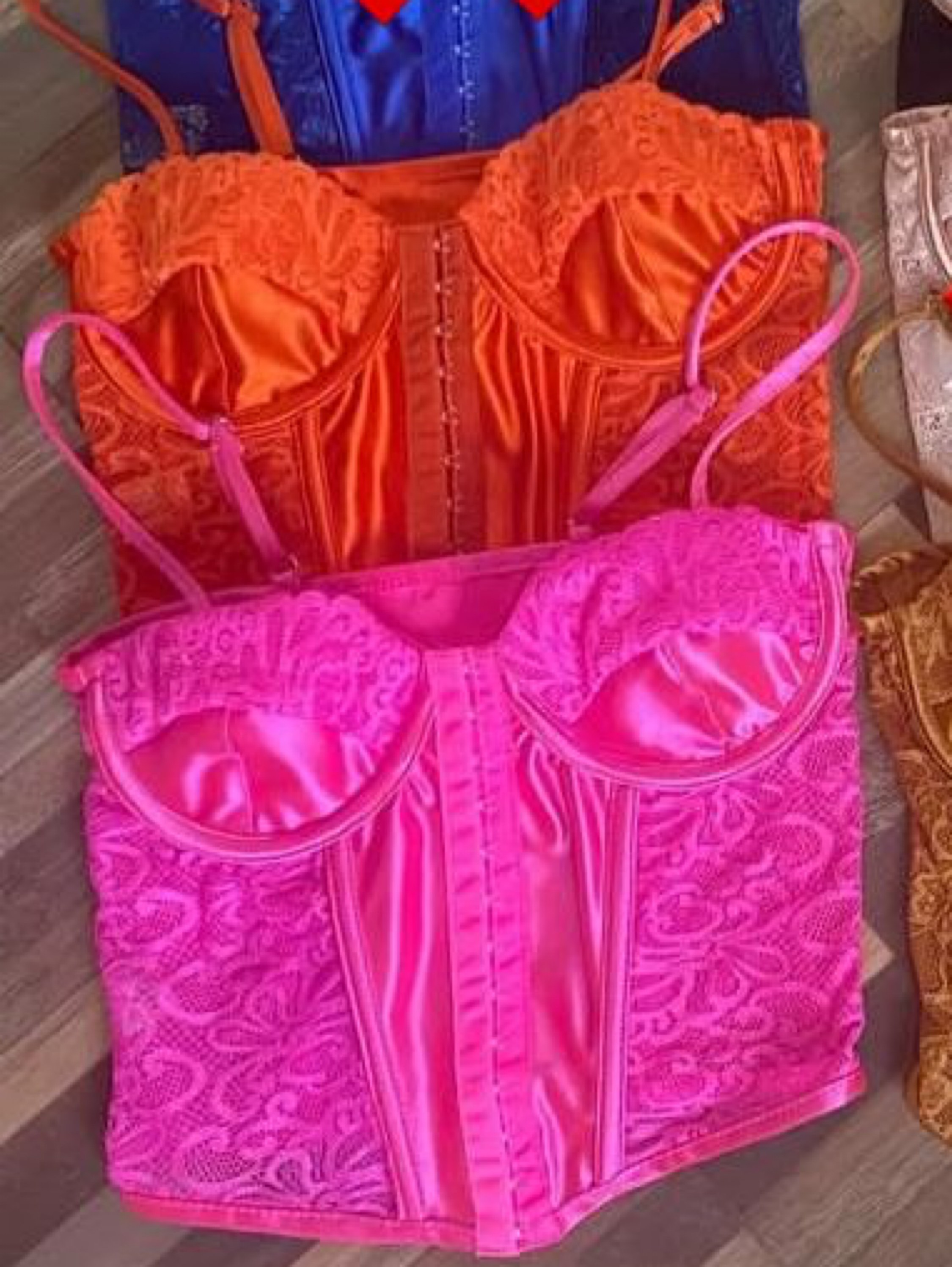 CORSELE ACETINADO RENDA