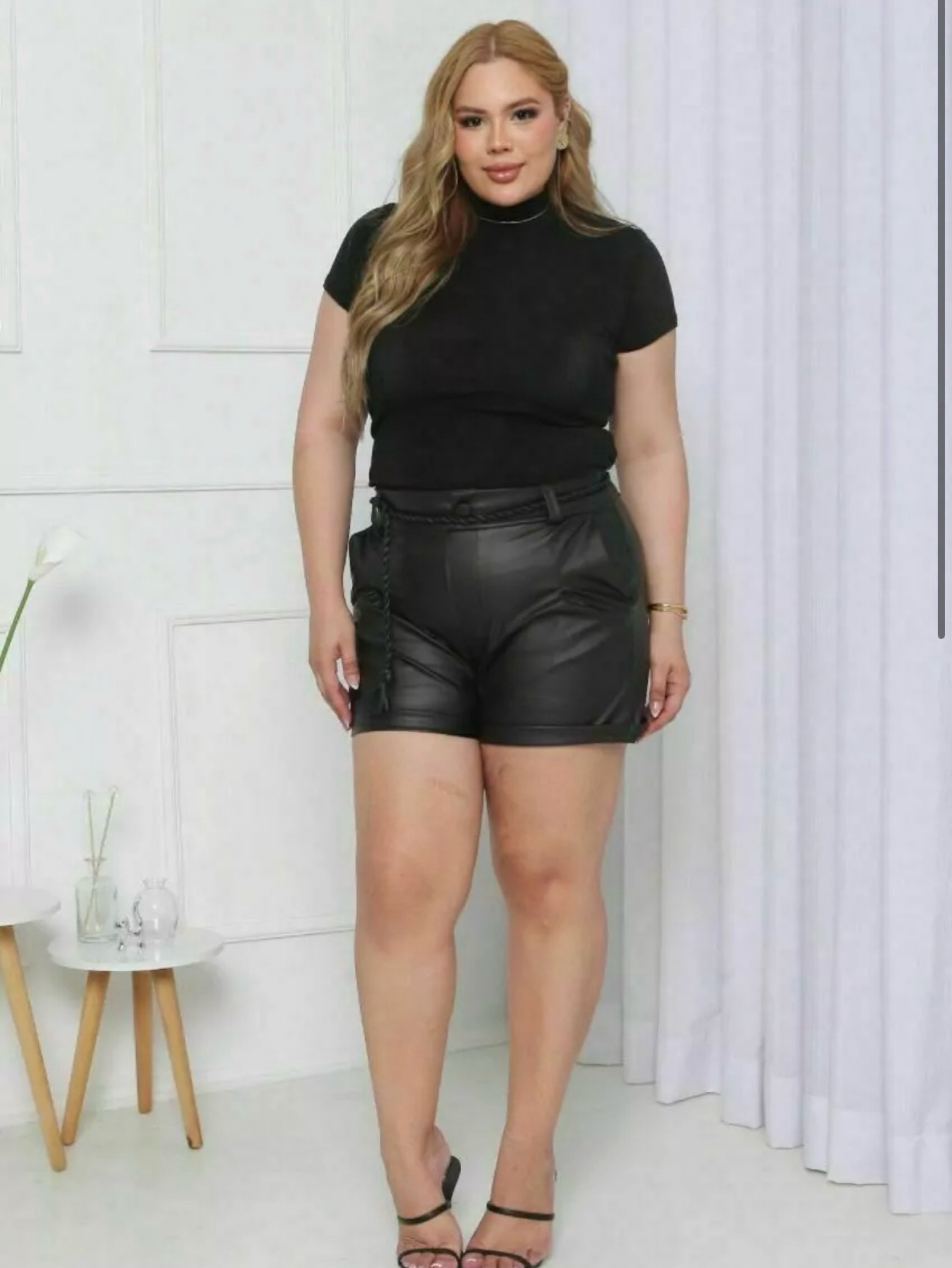 SHORT COURINO PLUS SIZE MARROM/CARAMELO/PRETO