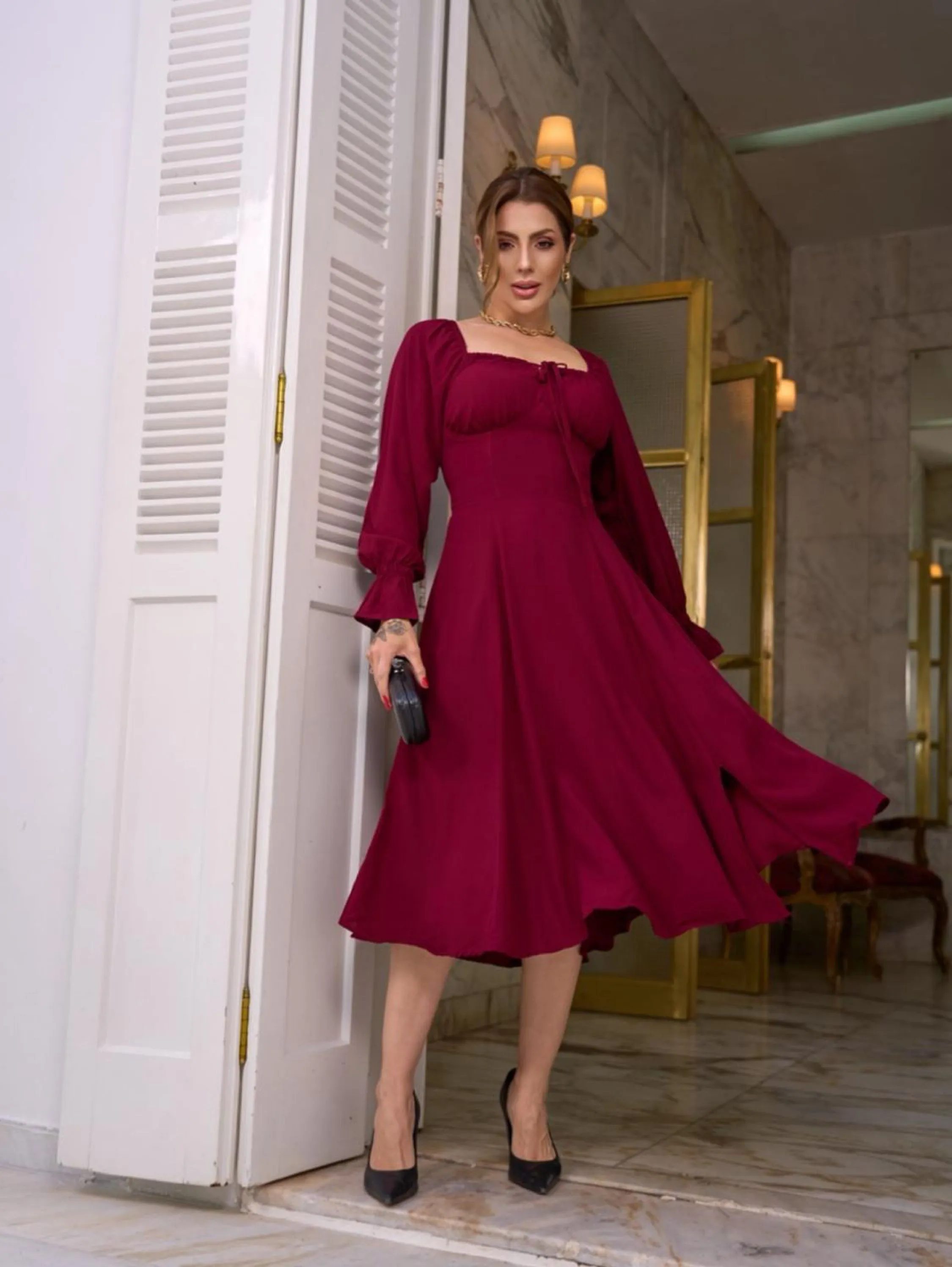 VESTIDO MIDI MANGA LONGA LISO
