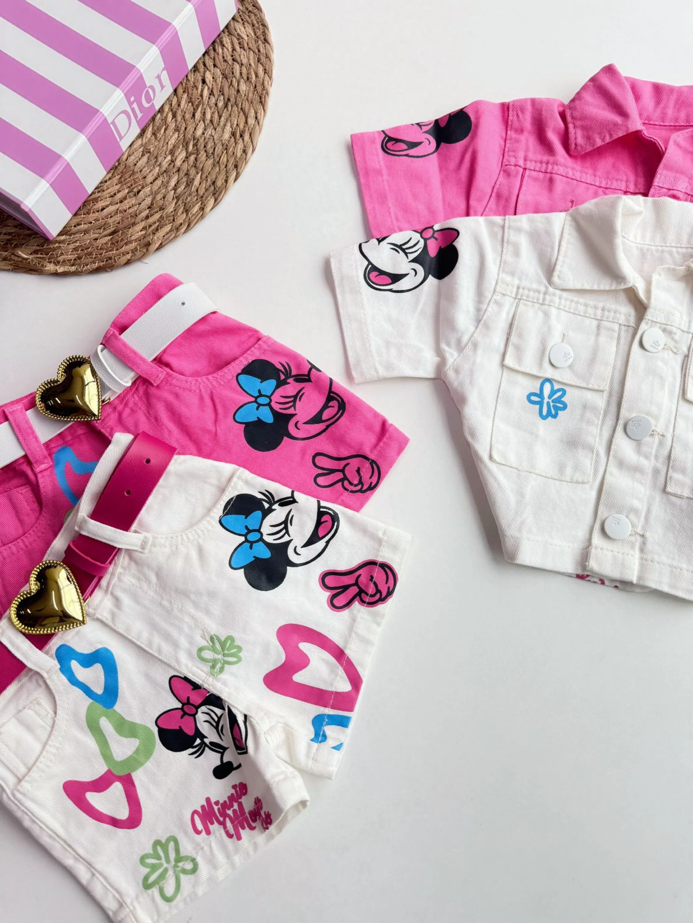 CONJUNTO MINNIE CROPPED + SHORT