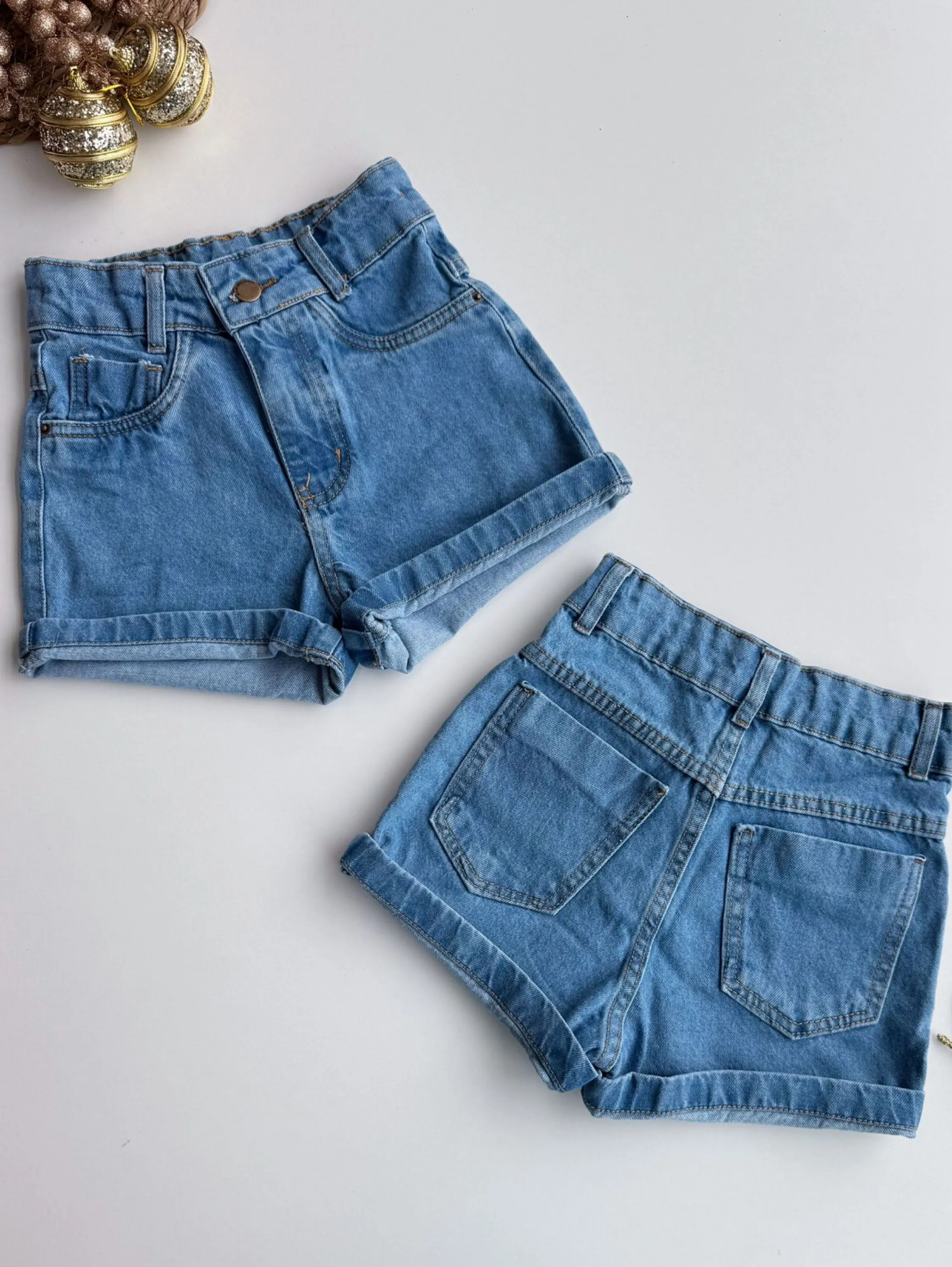 SHORT JEANS